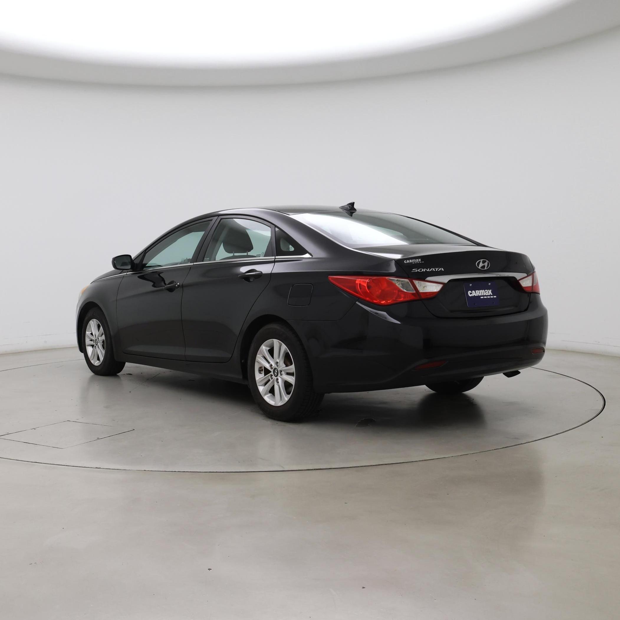 Thumbnail: 2013 Hyundai Sonata - 2