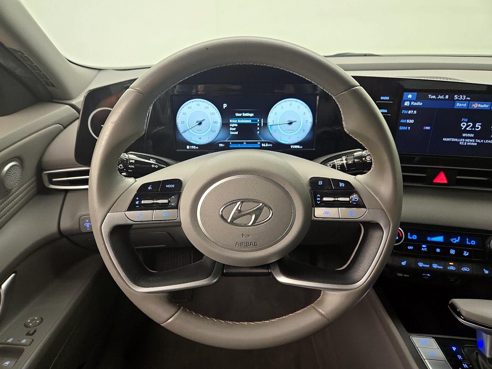 Thumbnail: 2021 Hyundai Elantra - 10