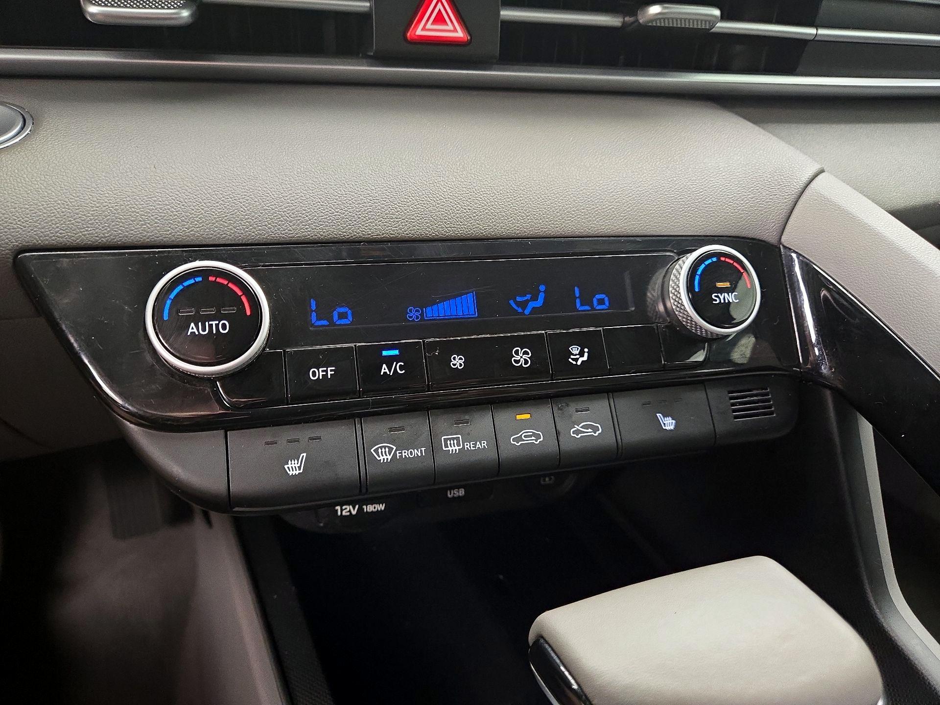 Thumbnail: 2021 Hyundai Elantra - 16