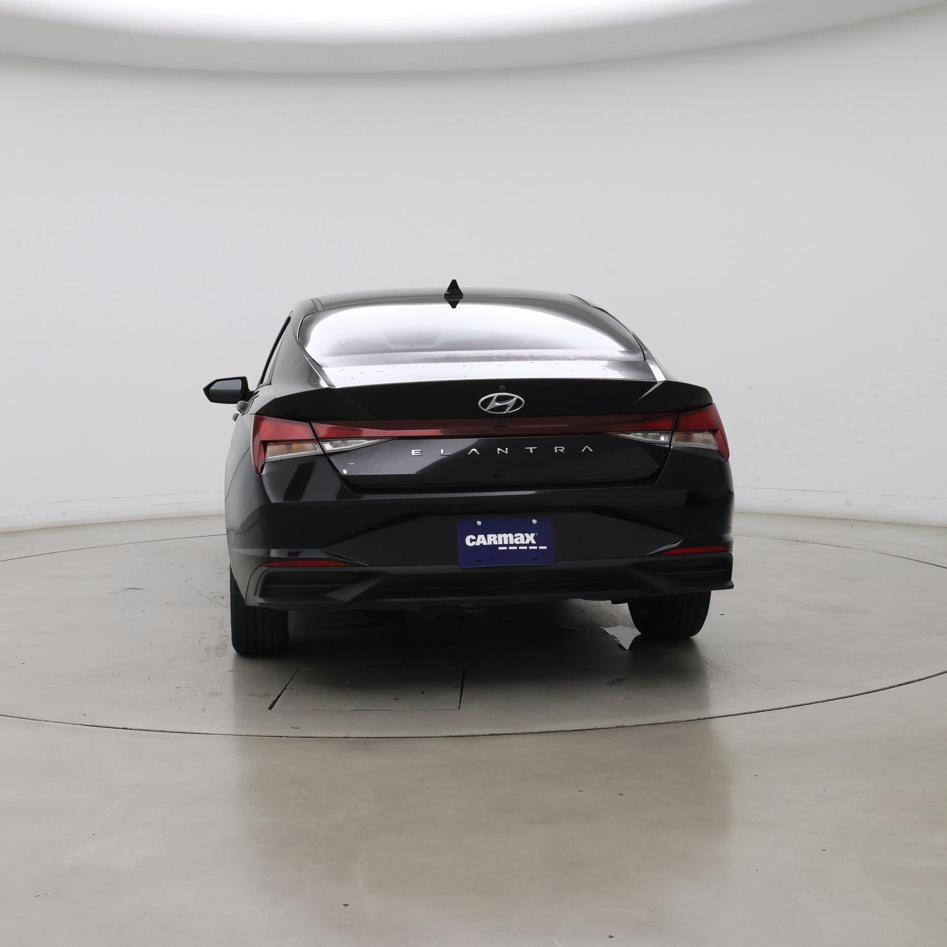 Thumbnail: 2021 Hyundai Elantra - 6