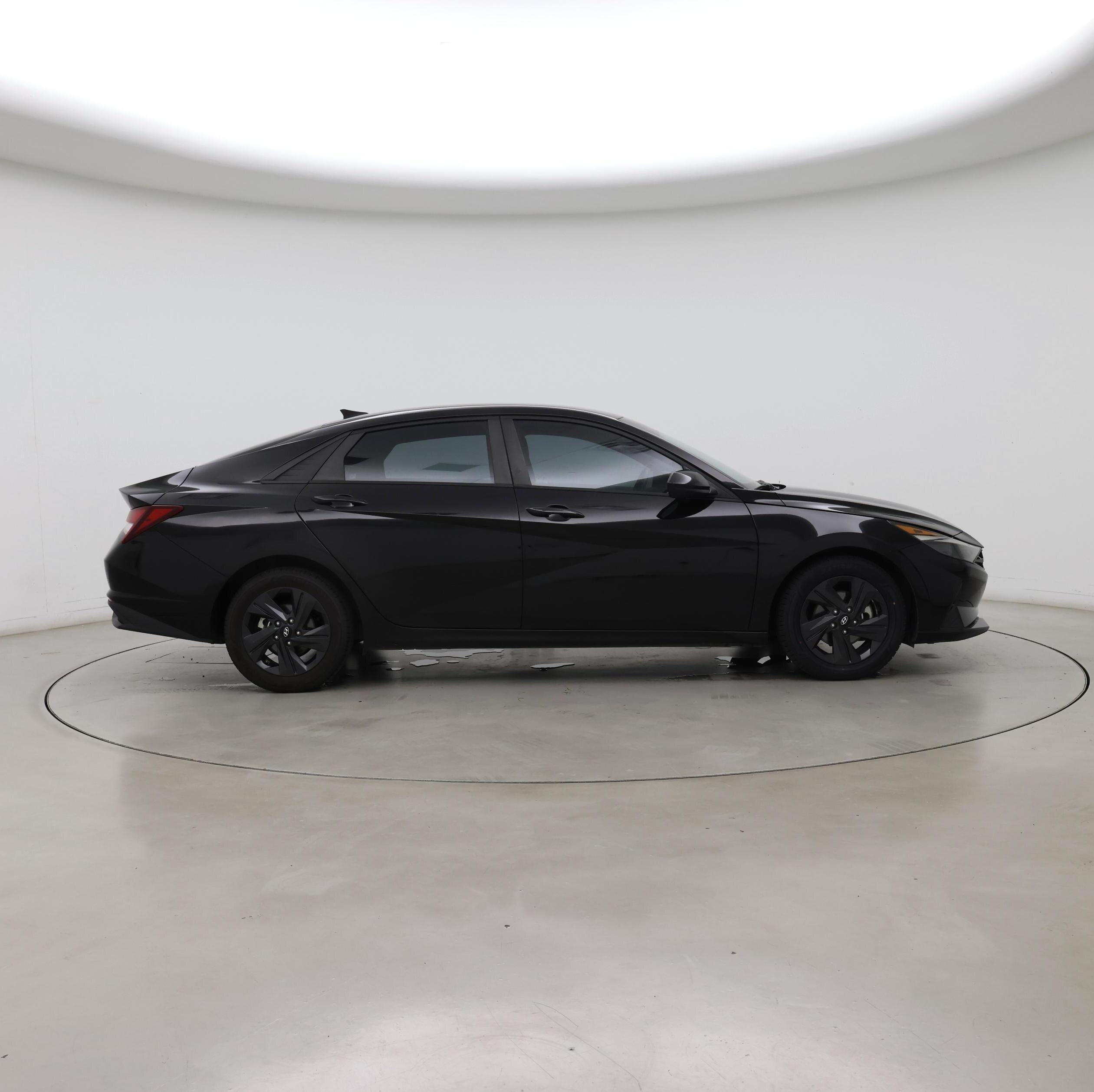 Thumbnail: 2021 Hyundai Elantra - 7