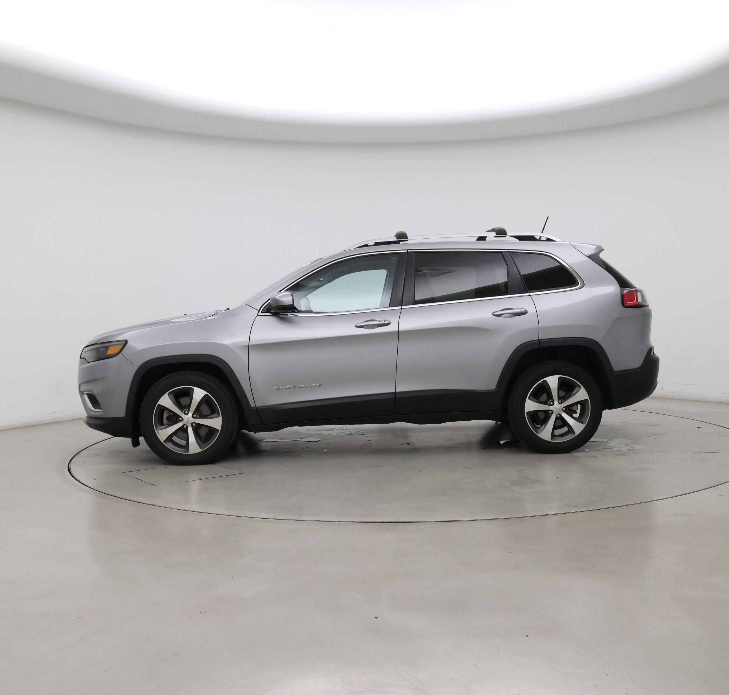 Thumbnail: 2020 Jeep Cherokee - 3