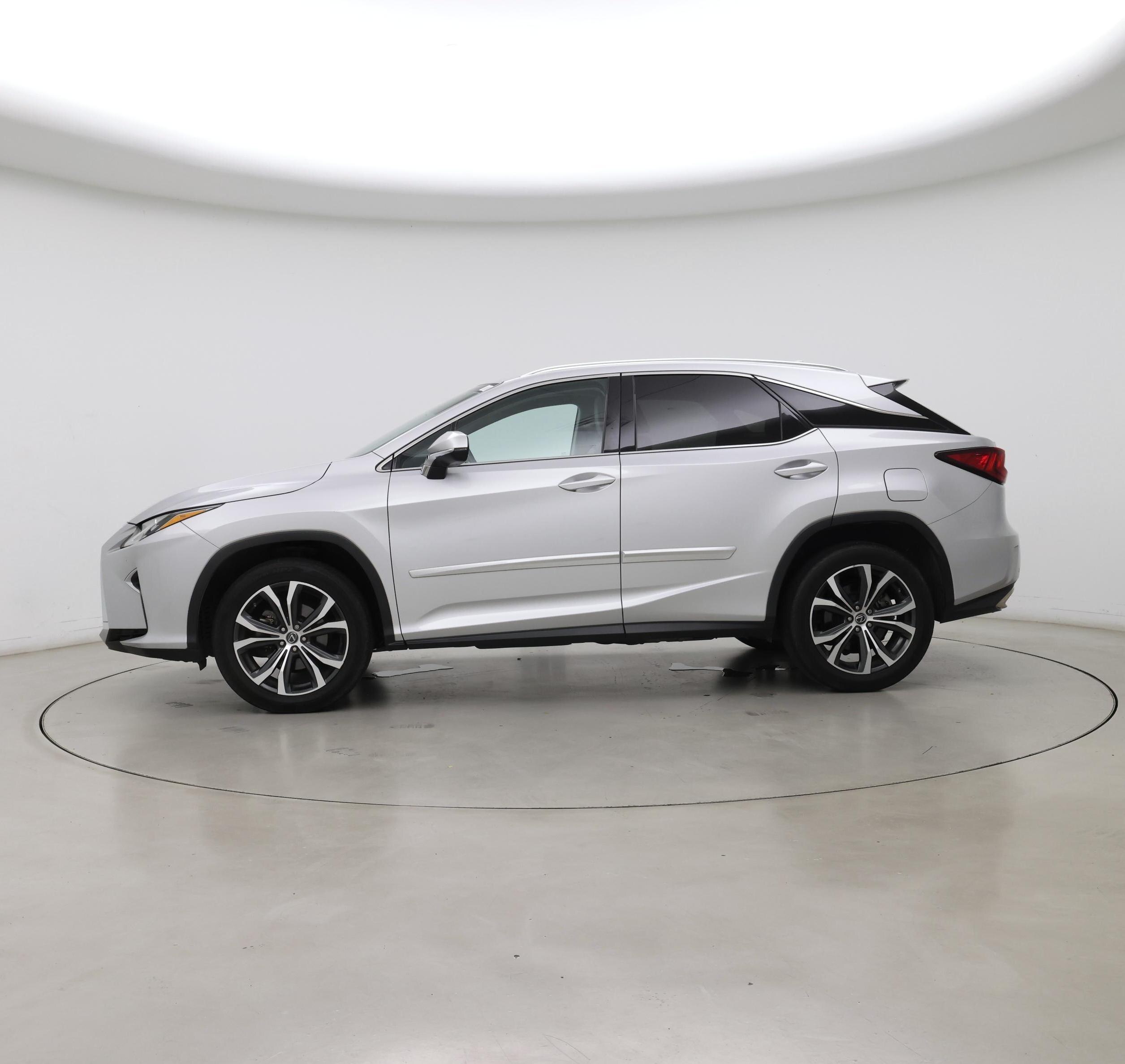 Thumbnail: 2018 Lexus RX - 3
