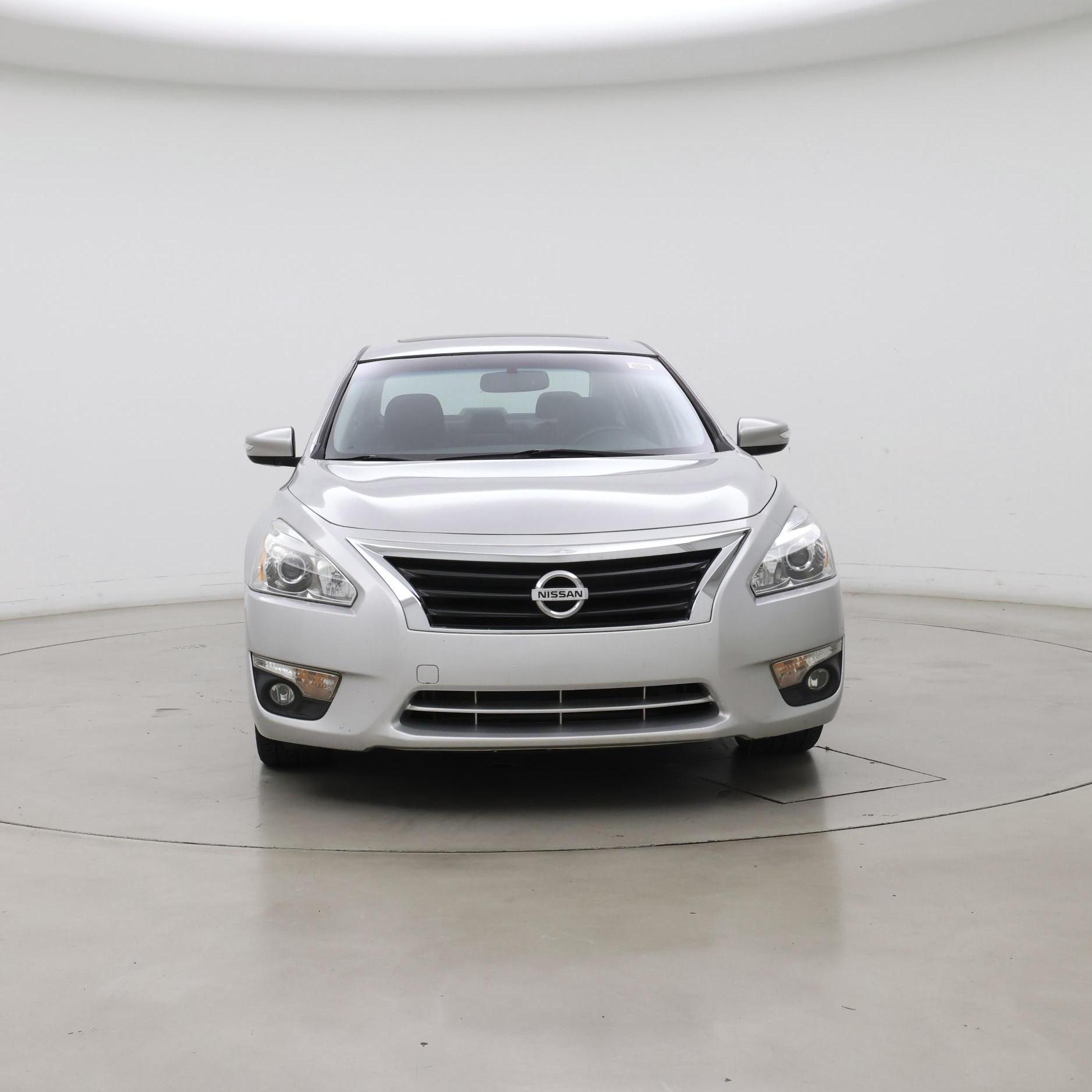 Thumbnail: 2015 Nissan Altima - 5