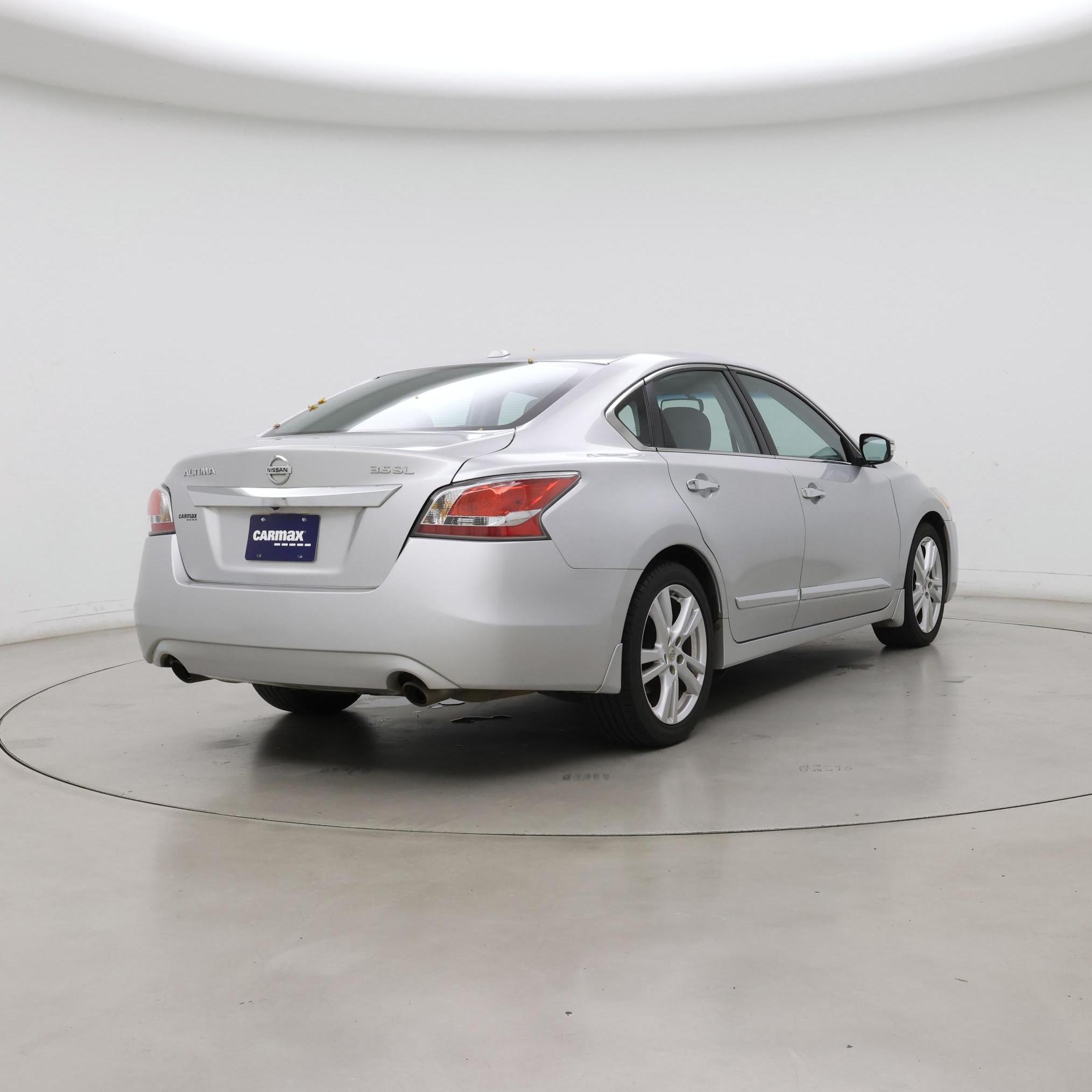Thumbnail: 2015 Nissan Altima - 8