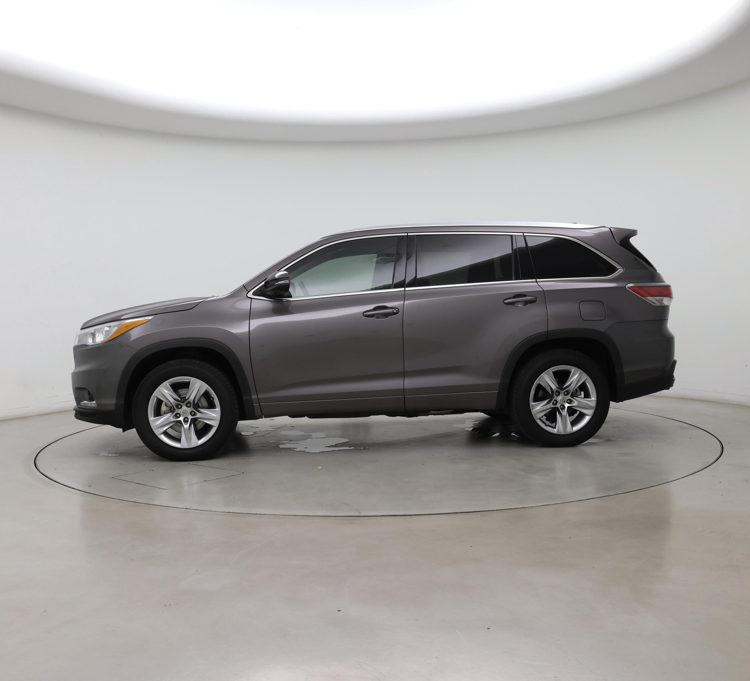 Thumbnail: 2015 Toyota Highlander - 3