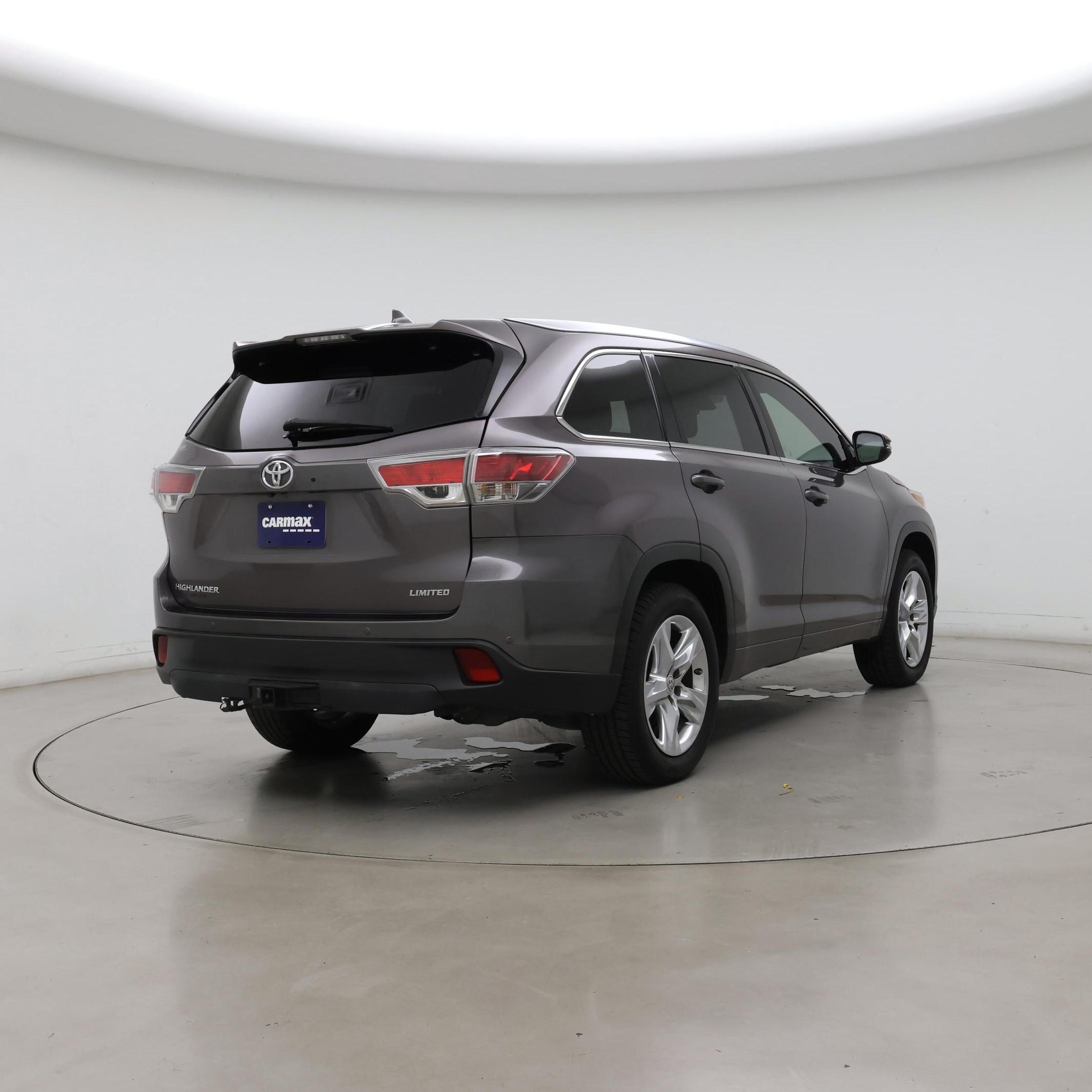 Thumbnail: 2015 Toyota Highlander - 8