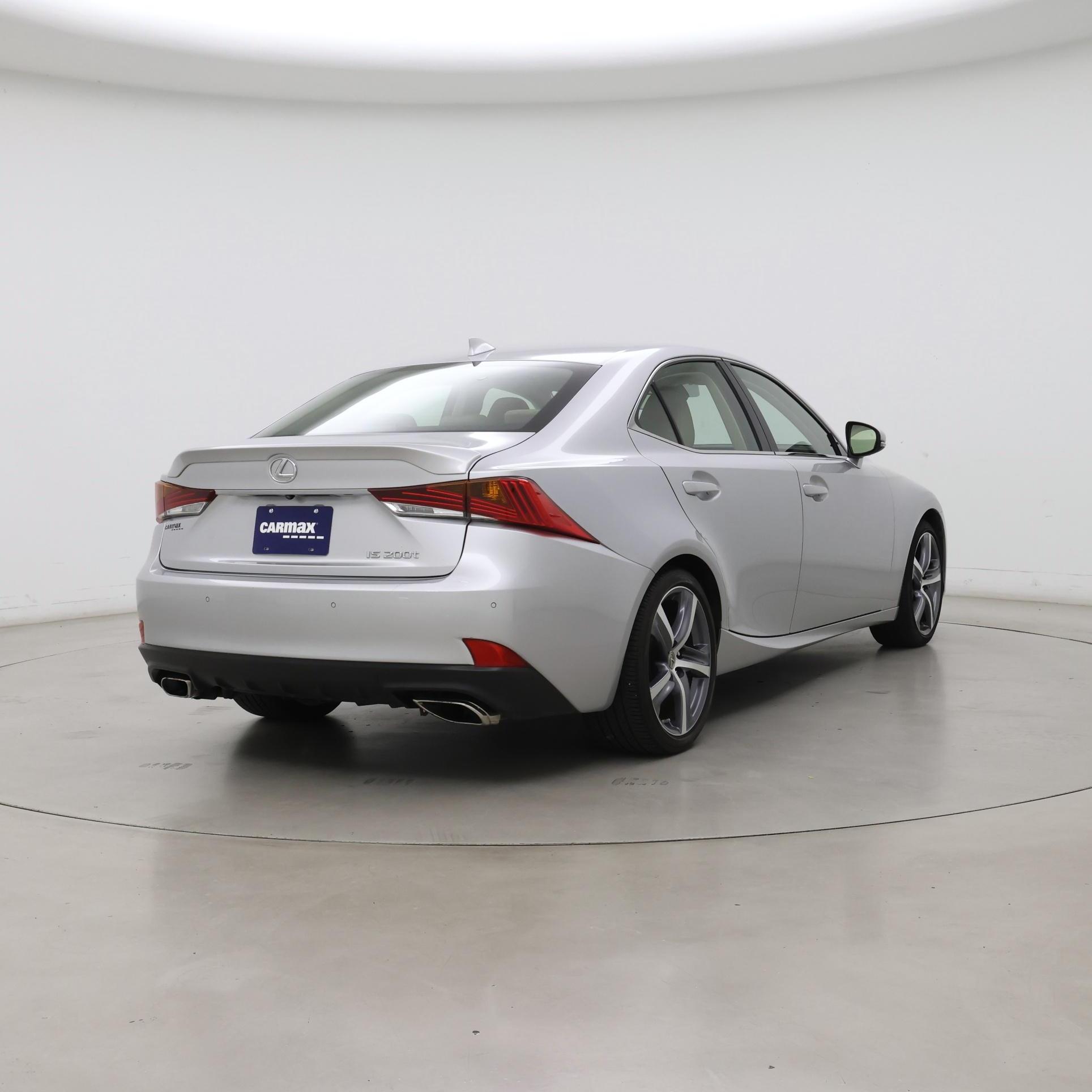 Thumbnail: 2017 Lexus IS - 8