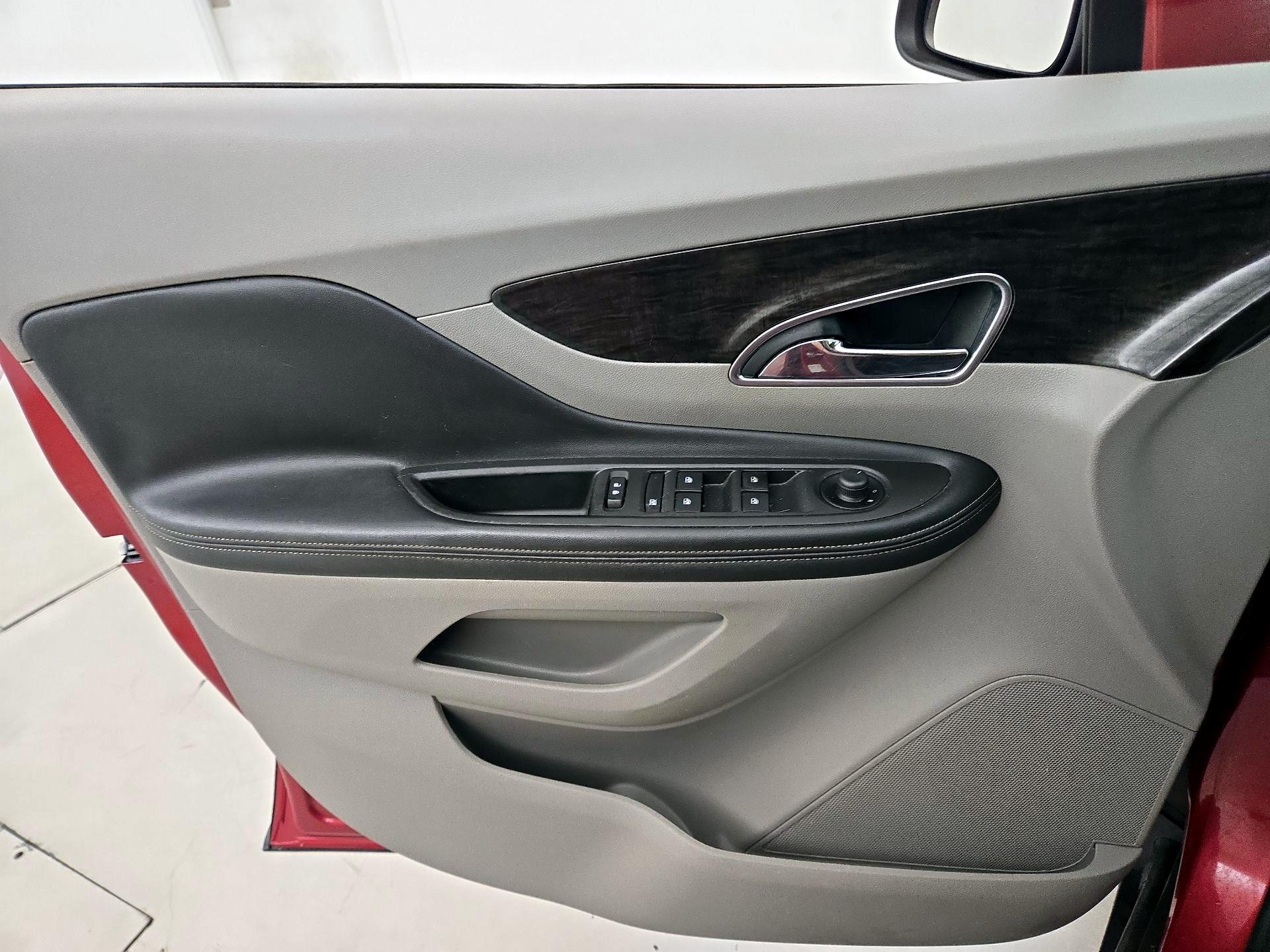 Thumbnail: 2016 Buick Encore - 12
