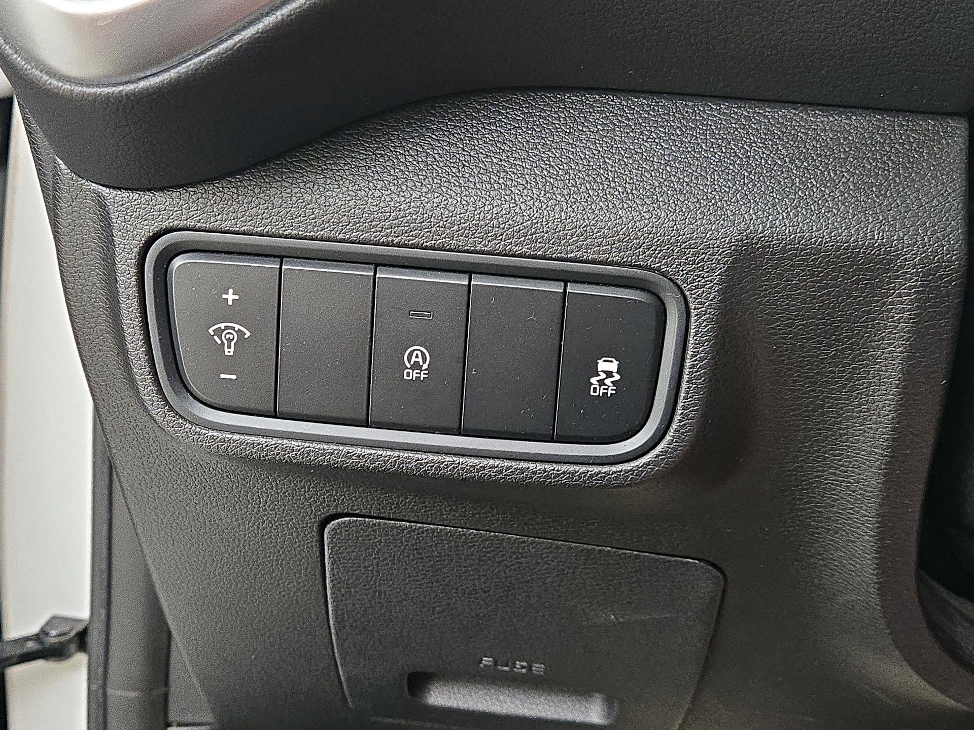 Thumbnail: 2021 Kia Soul - 13