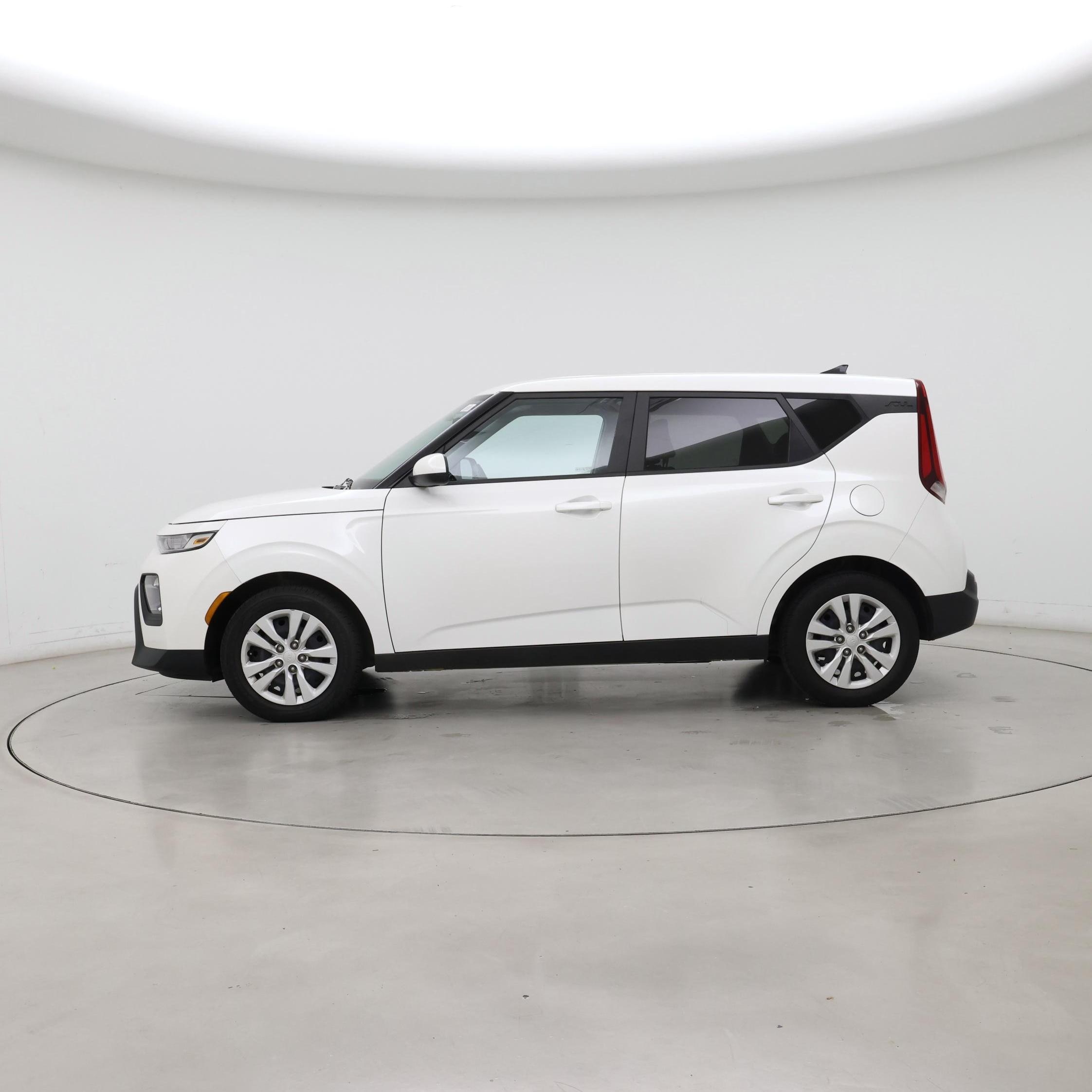 Thumbnail: 2021 Kia Soul - 3