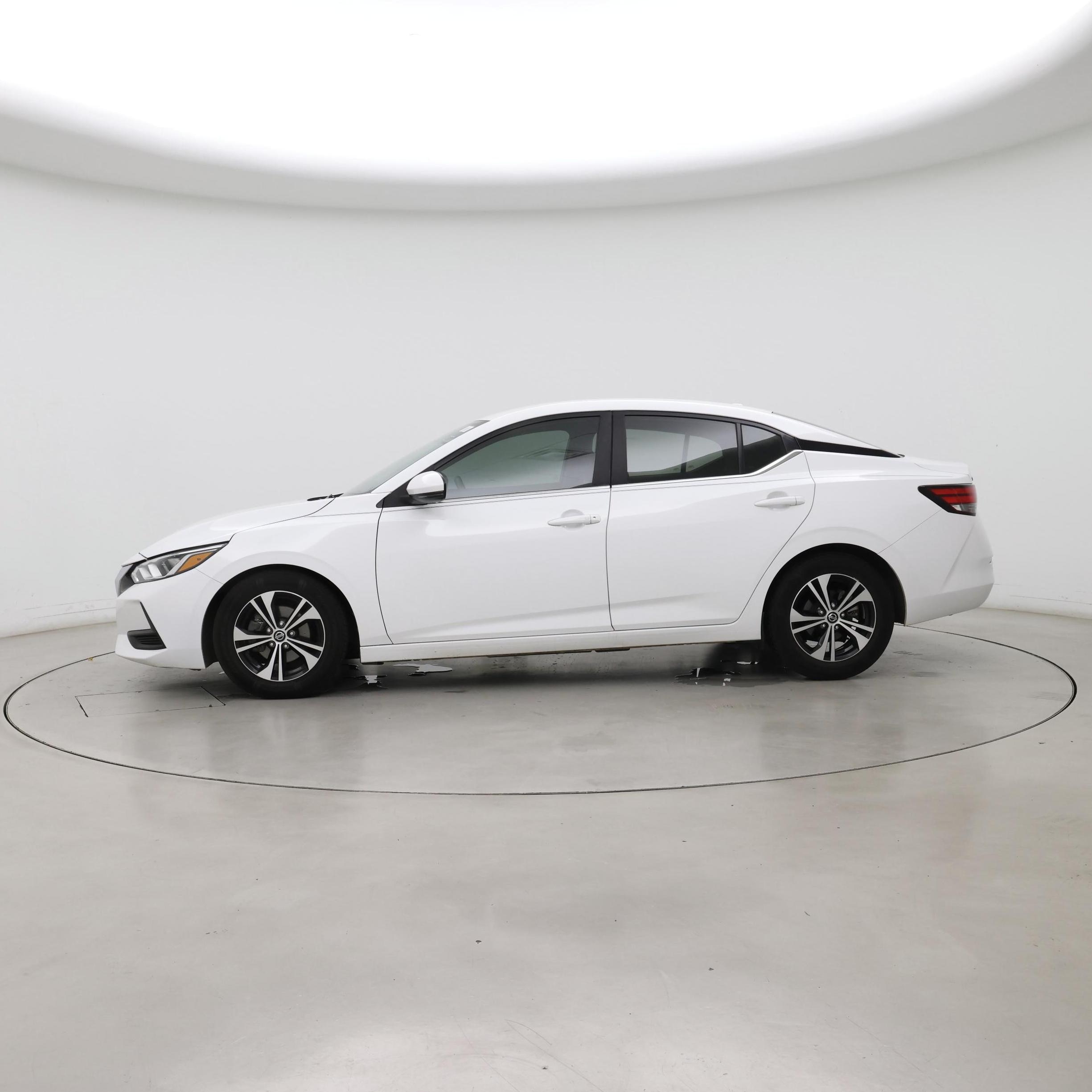 Thumbnail: 2020 Nissan Sentra - 3
