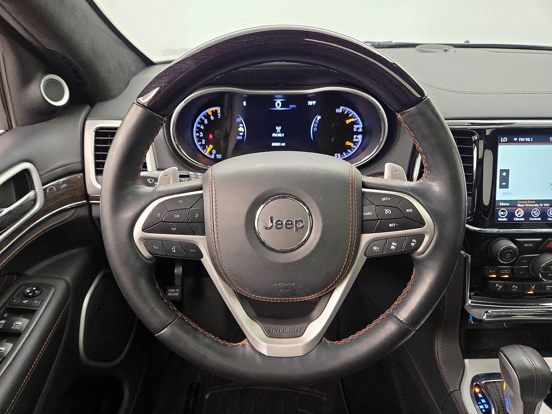 Thumbnail: 2020 Jeep Grand Cherokee - 10