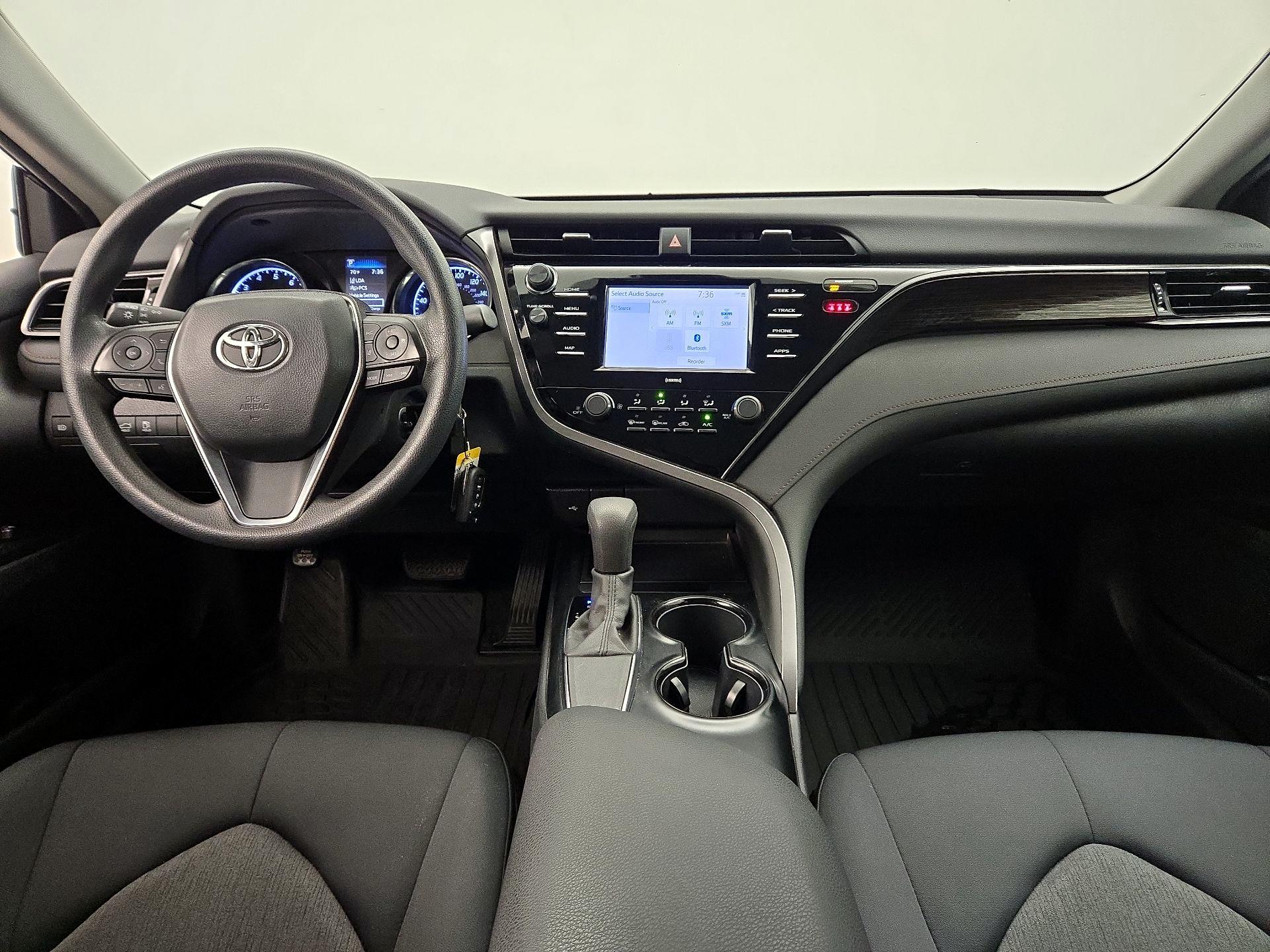 Thumbnail: 2020 Toyota Camry - 9