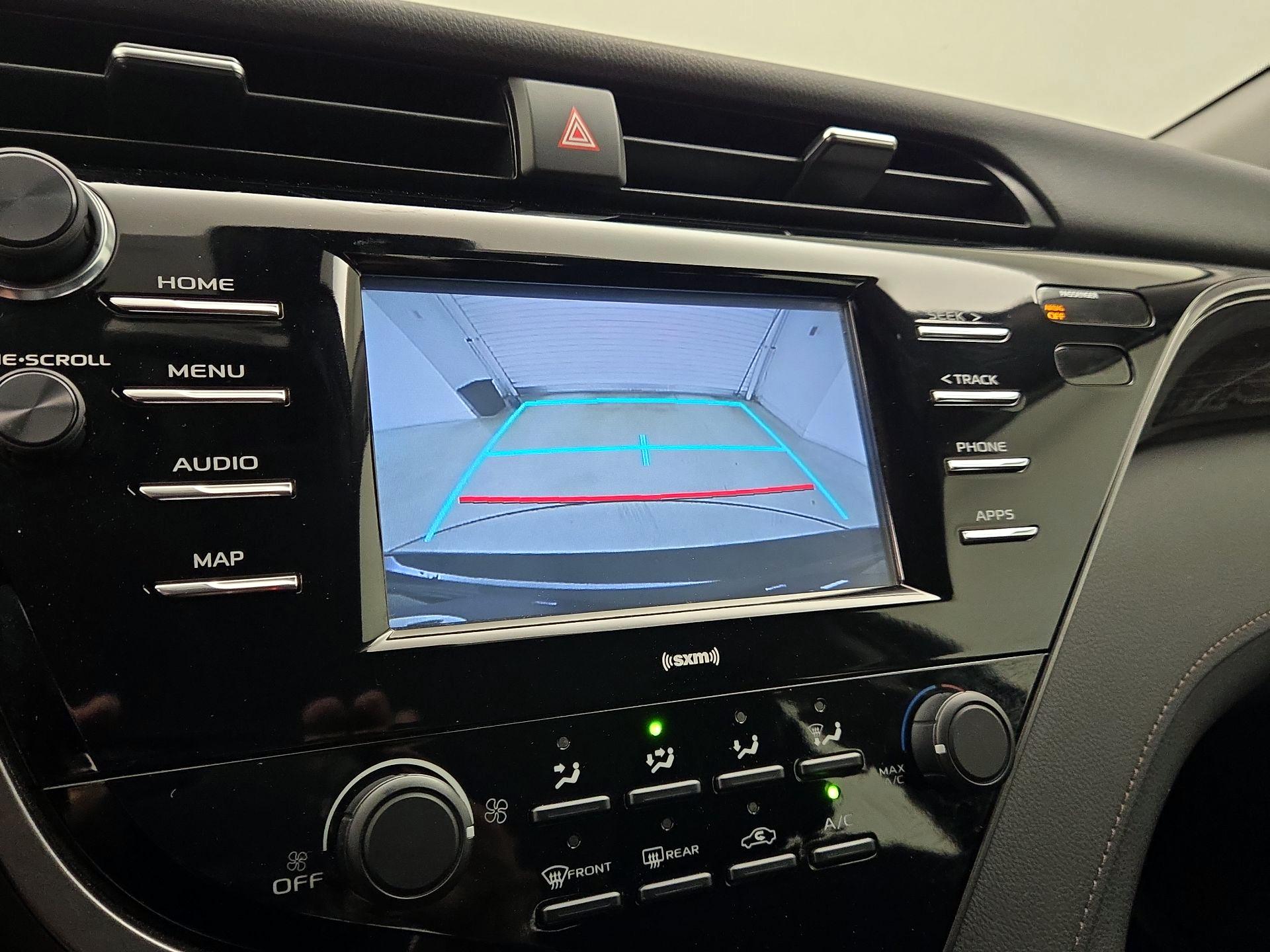Thumbnail: 2020 Toyota Camry - 14