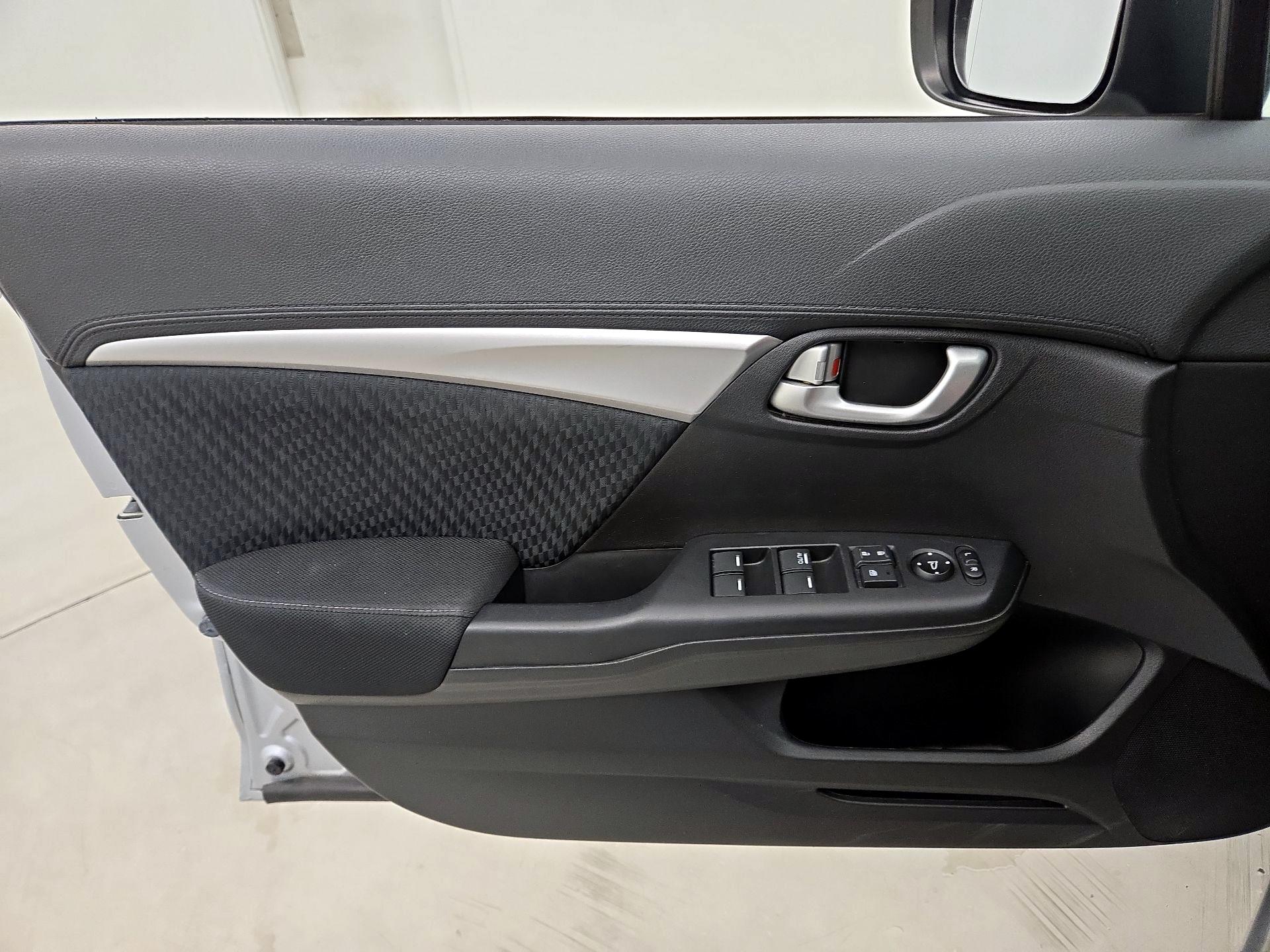 Thumbnail: 2014 Honda Civic - 12