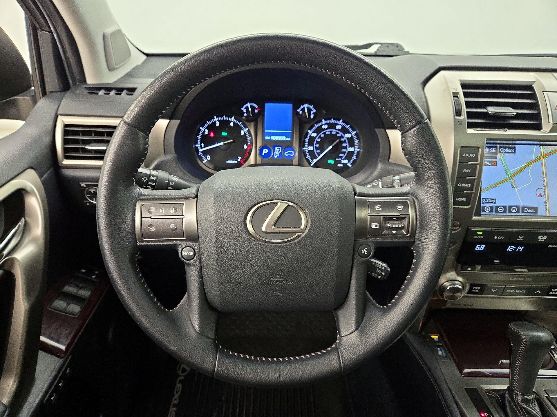 Thumbnail: 2016 Lexus GX - 10