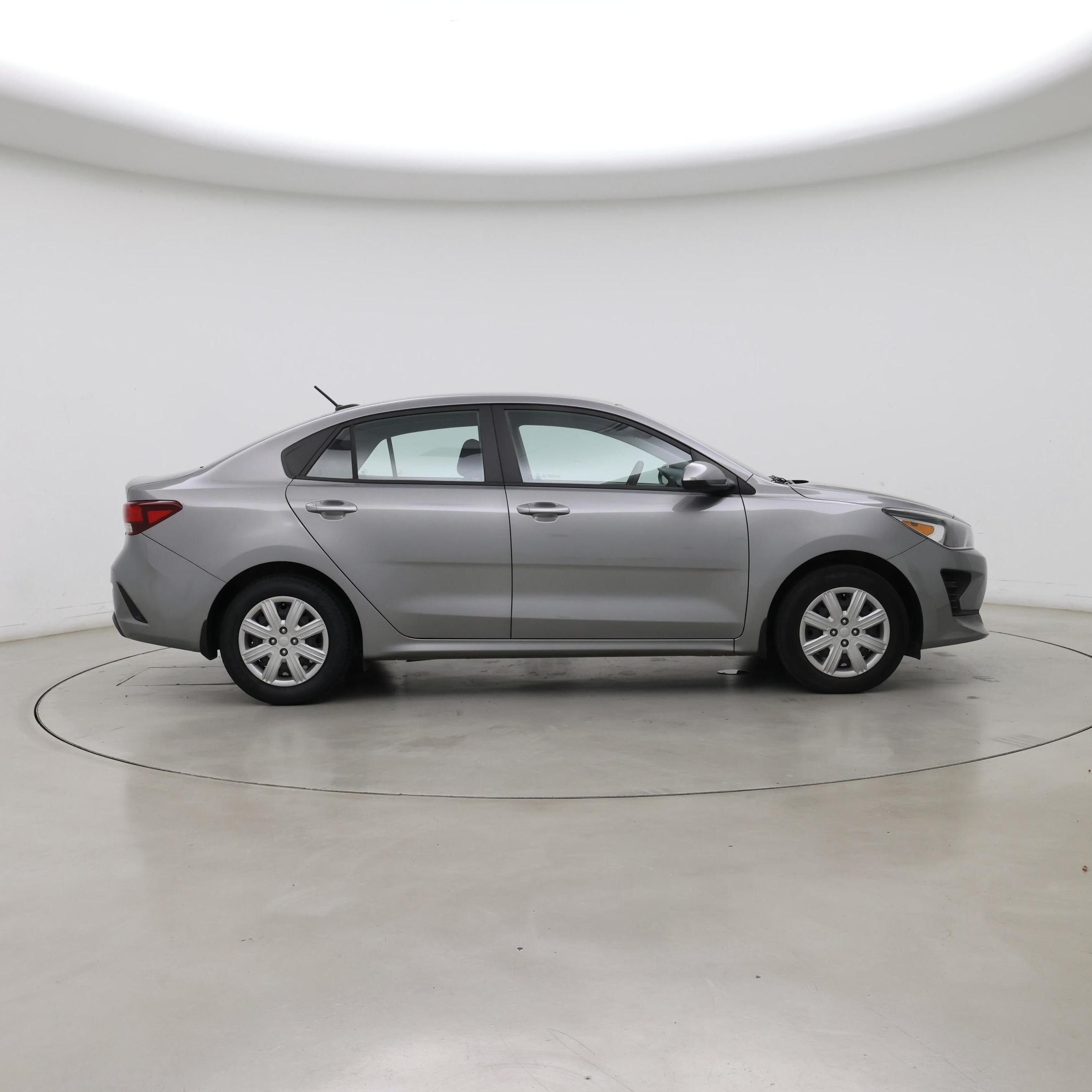 Thumbnail: 2022 Kia Rio - 7