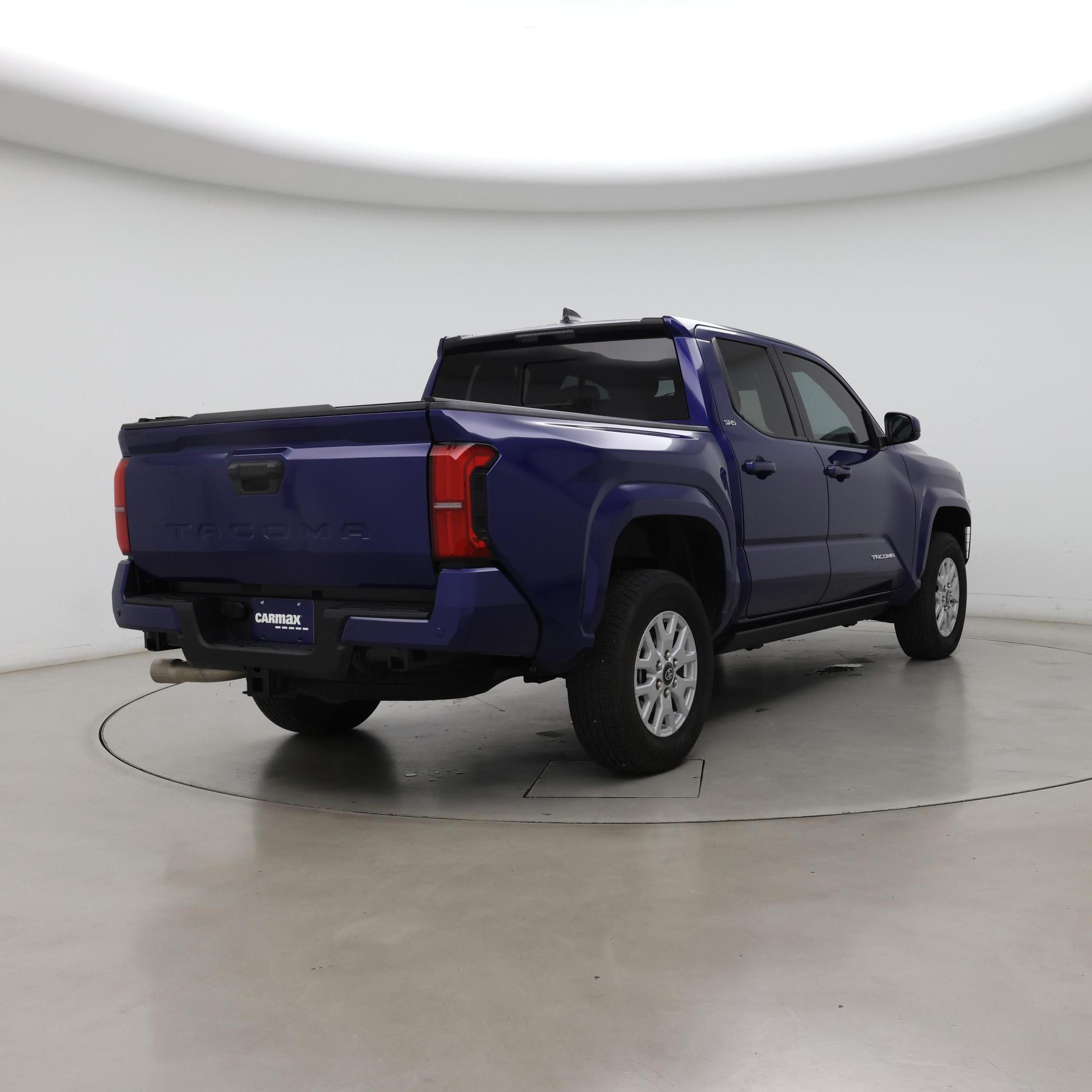 Thumbnail: 2024 Toyota Tacoma - 8