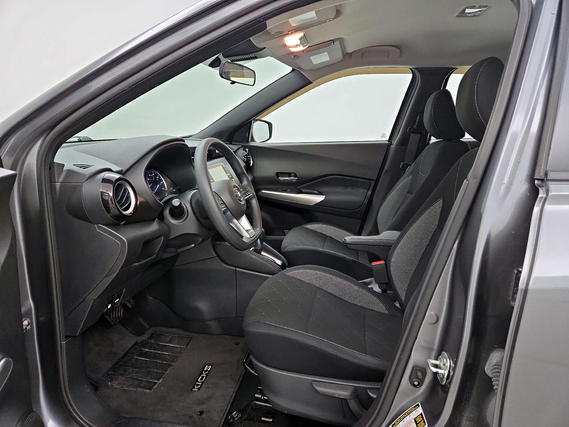 Thumbnail: 2020 Nissan Kicks - 11