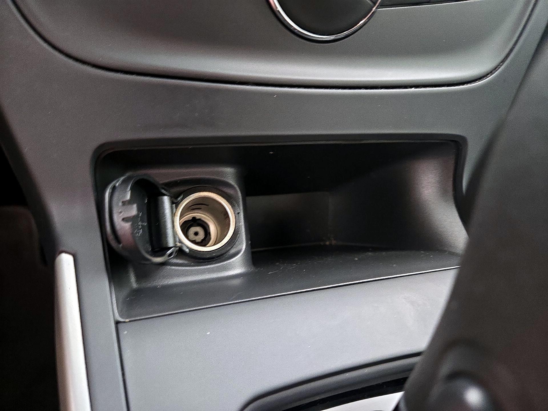 Thumbnail: 2019 Nissan Sentra - 18