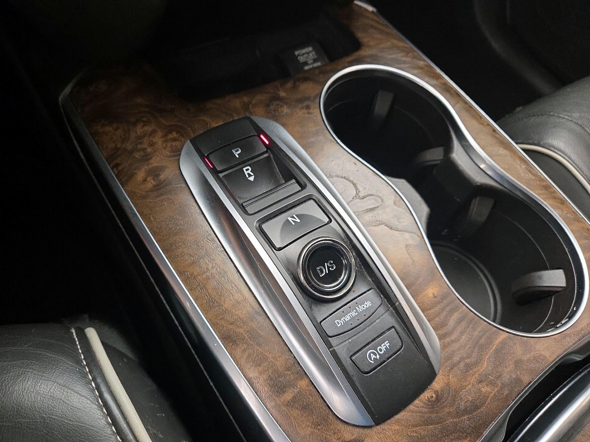 Thumbnail: 2019 Acura MDX - 18