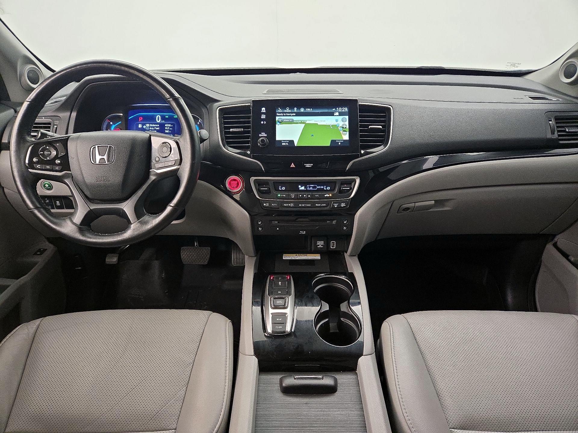 Thumbnail: 2019 Honda Pilot - 9