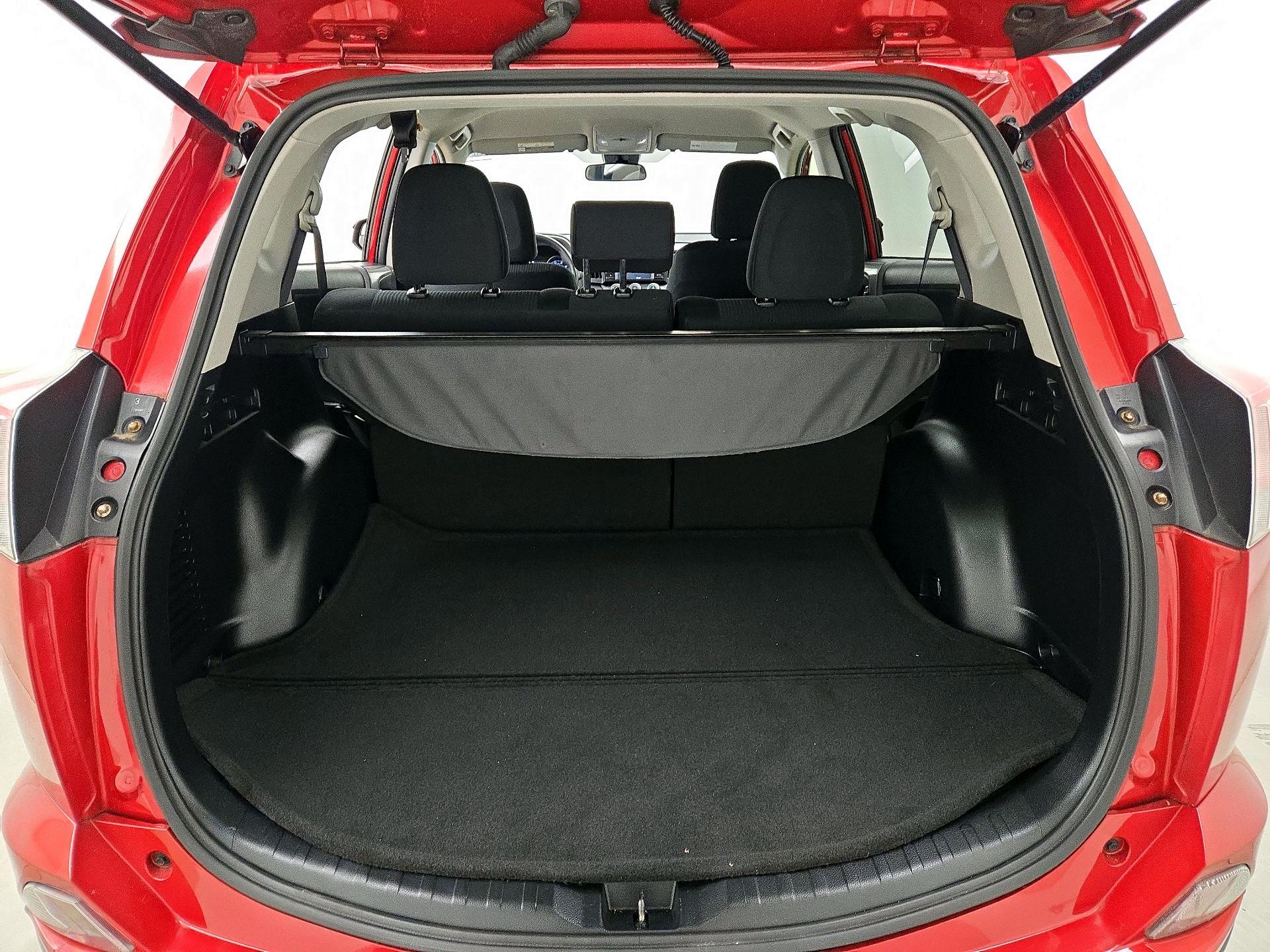 Thumbnail: 2017 Toyota RAV4 - 20