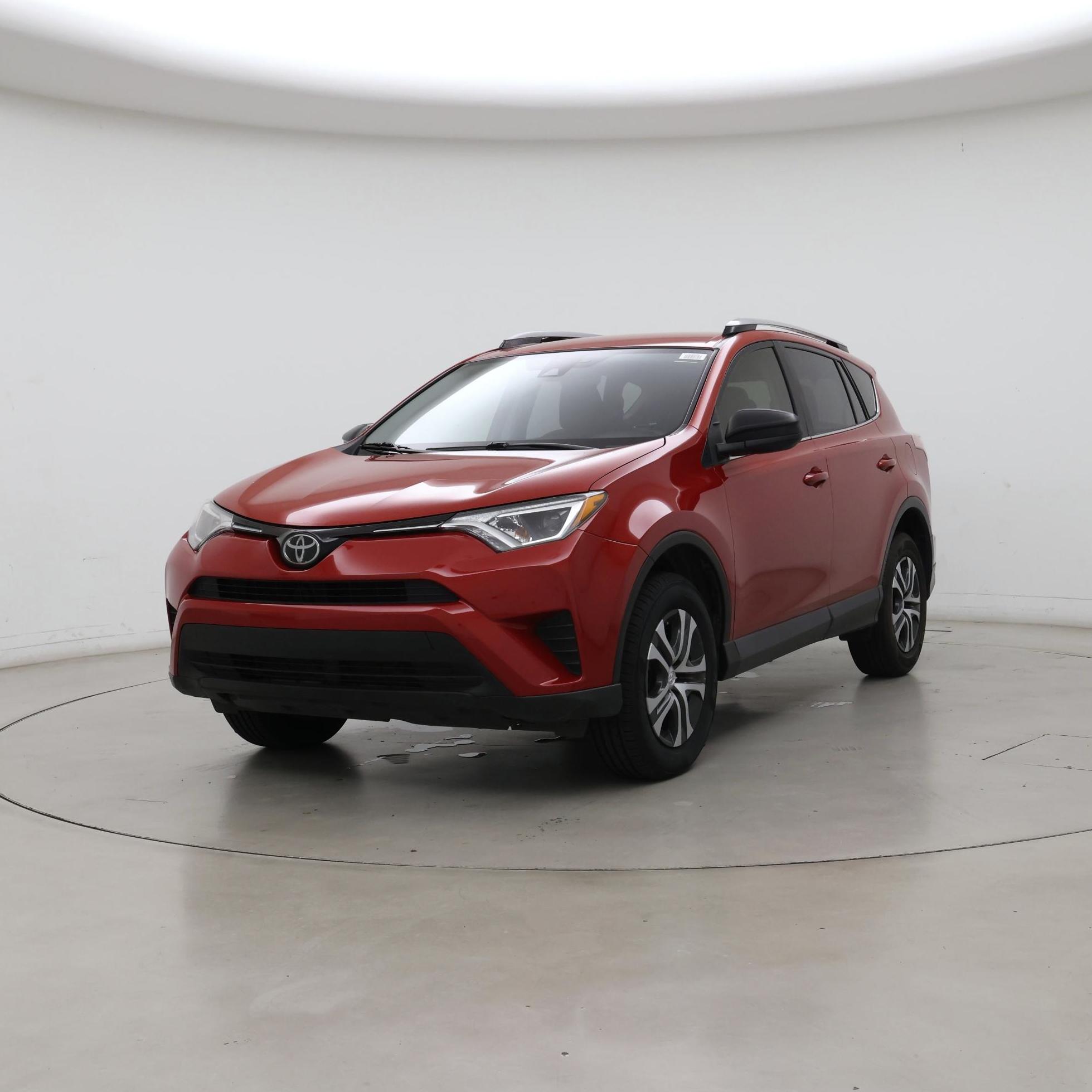 Thumbnail: 2017 Toyota RAV4 - 4