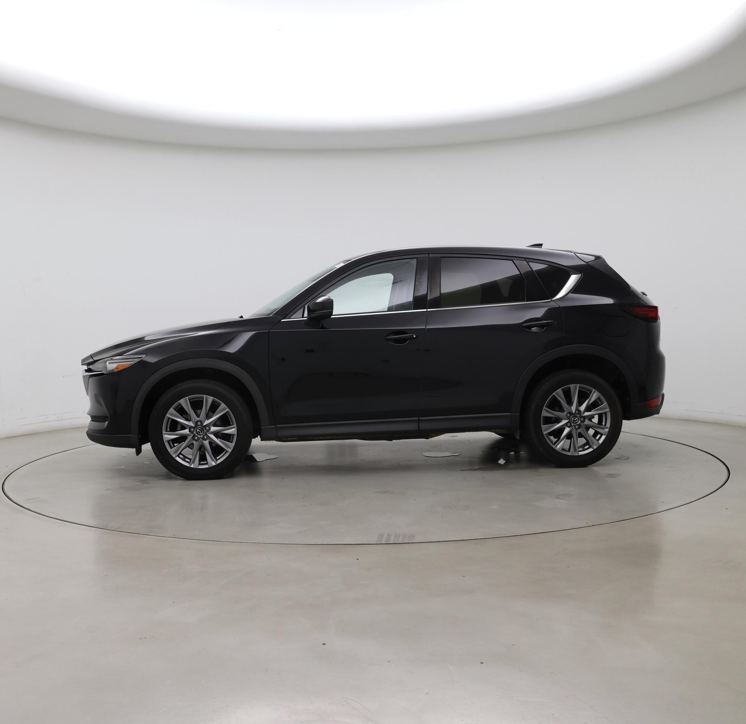 Thumbnail: 2020 Mazda CX-5 - 3