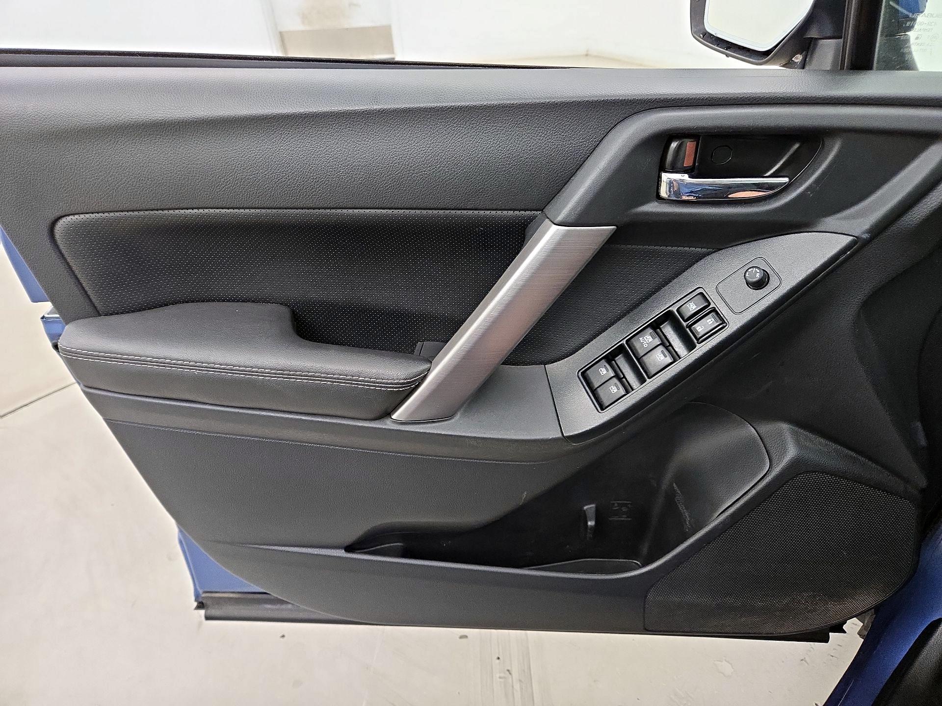Thumbnail: 2016 Subaru Forester - 12