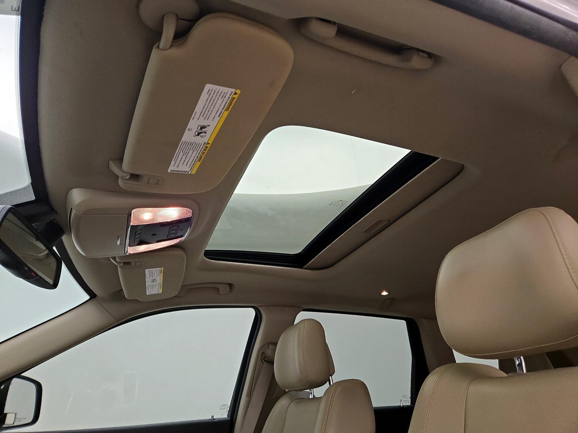 Thumbnail: 2016 Jeep Grand Cherokee - 20