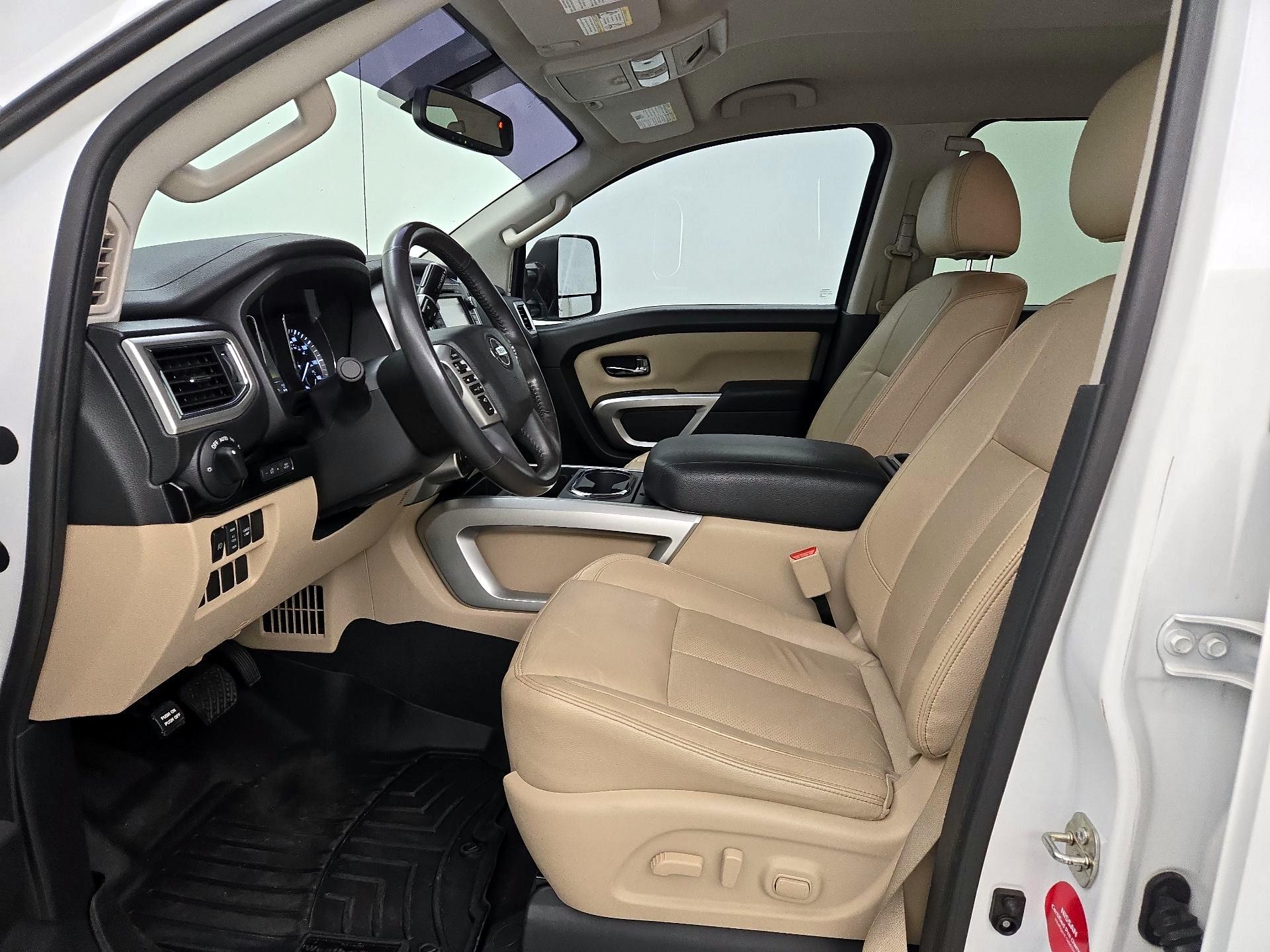 Thumbnail: 2017 Nissan Titan - 11