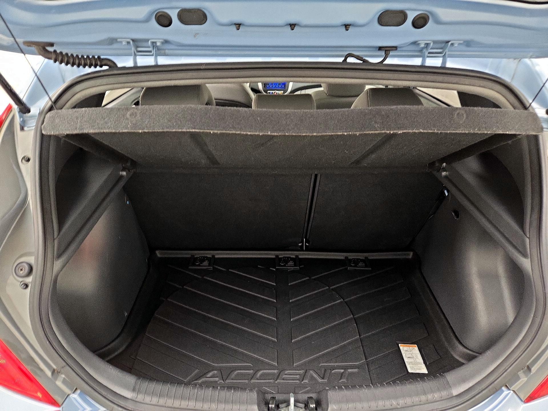 Thumbnail: 2014 Hyundai Accent - 19