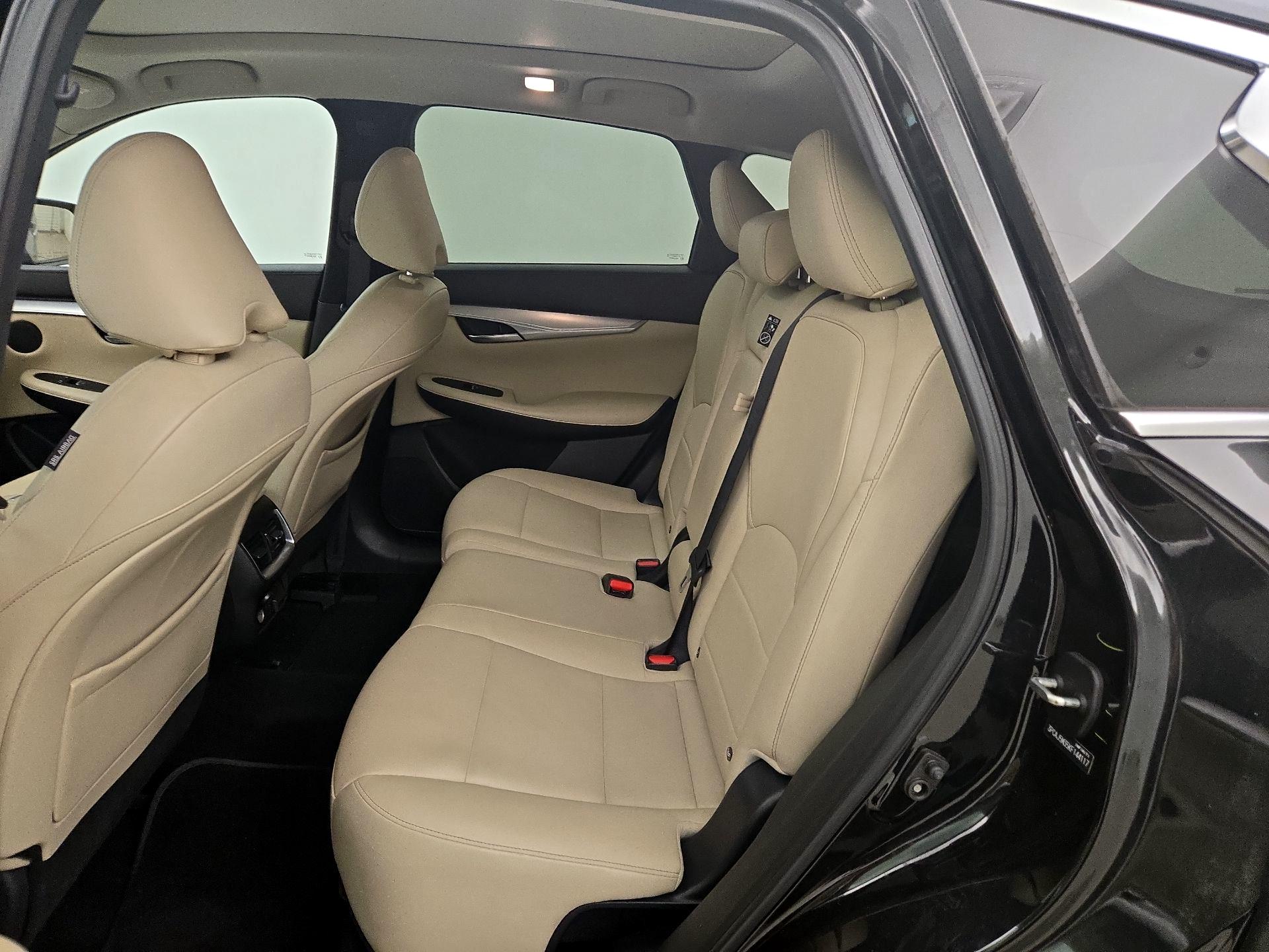 Thumbnail: 2019 INFINITI QX50 - 20