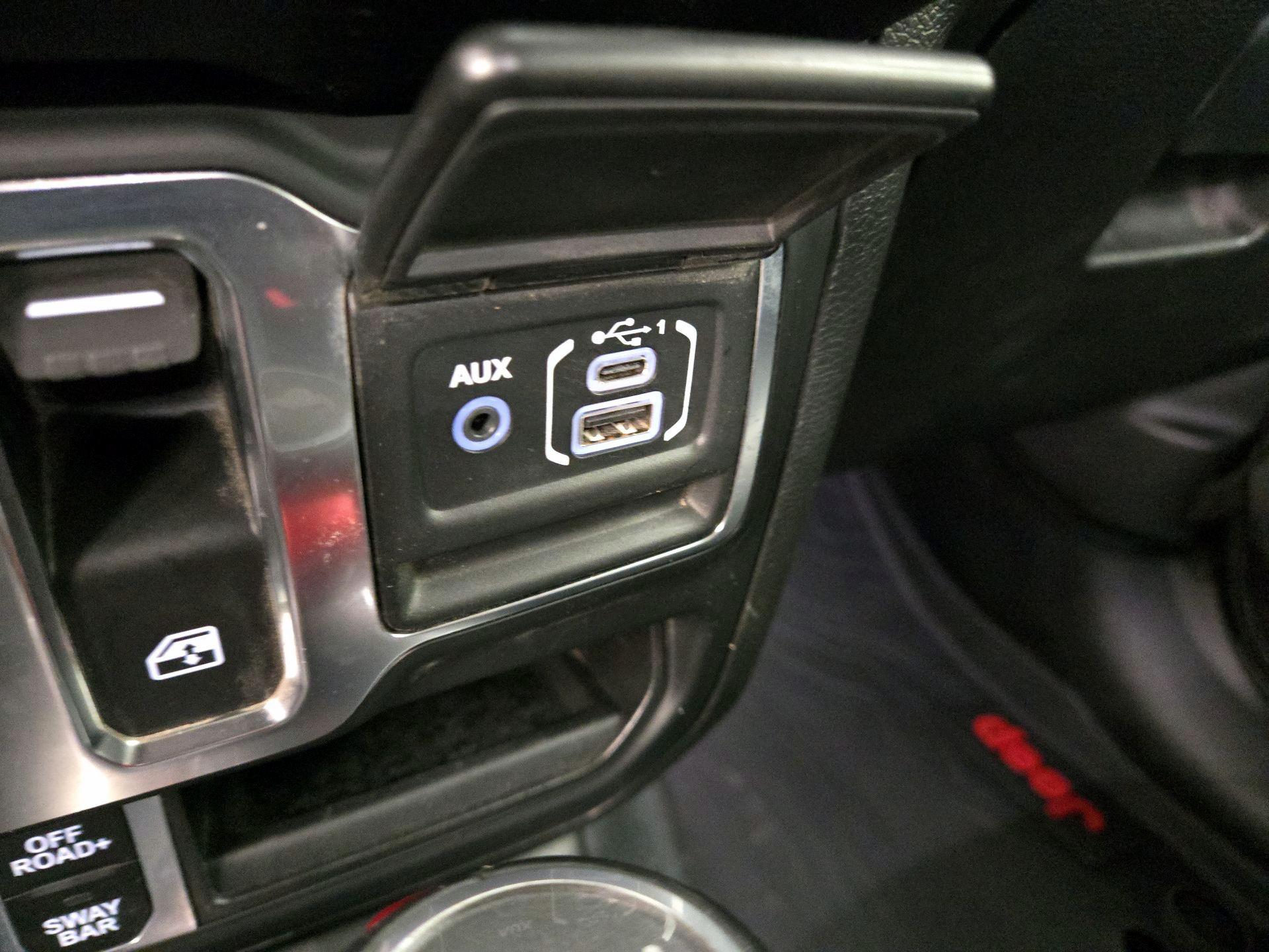 Thumbnail: 2021 Jeep Wrangler - 19