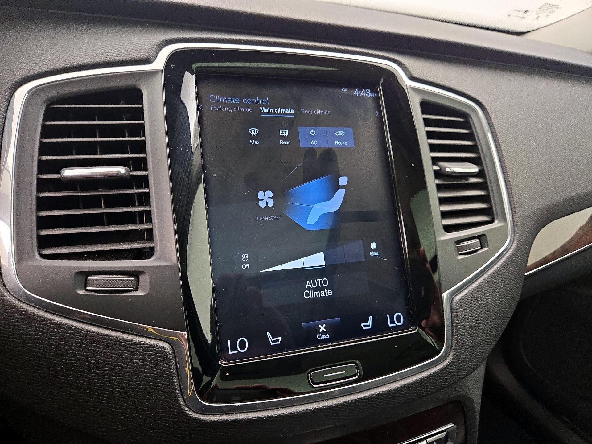 Thumbnail: 2019 Volvo XC90 - 16