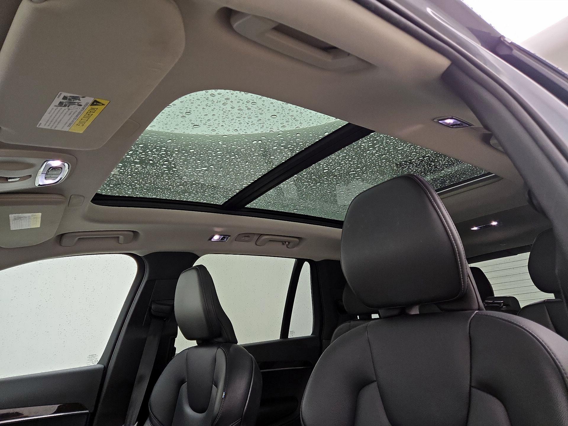 Thumbnail: 2019 Volvo XC90 - 19