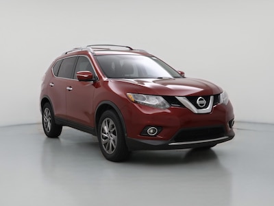 Red 2015 Nissan Rogue SL