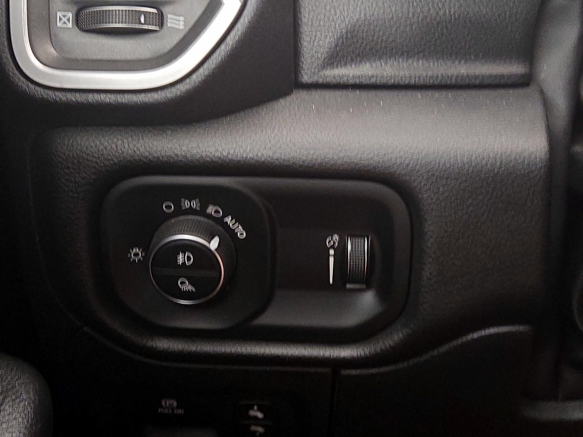 Thumbnail: 2023 RAM 1500 - 13