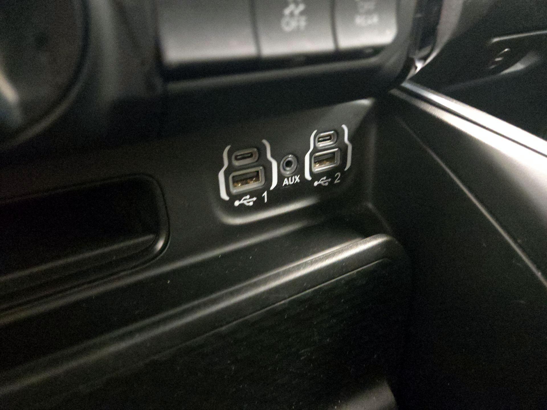Thumbnail: 2023 RAM 1500 - 19