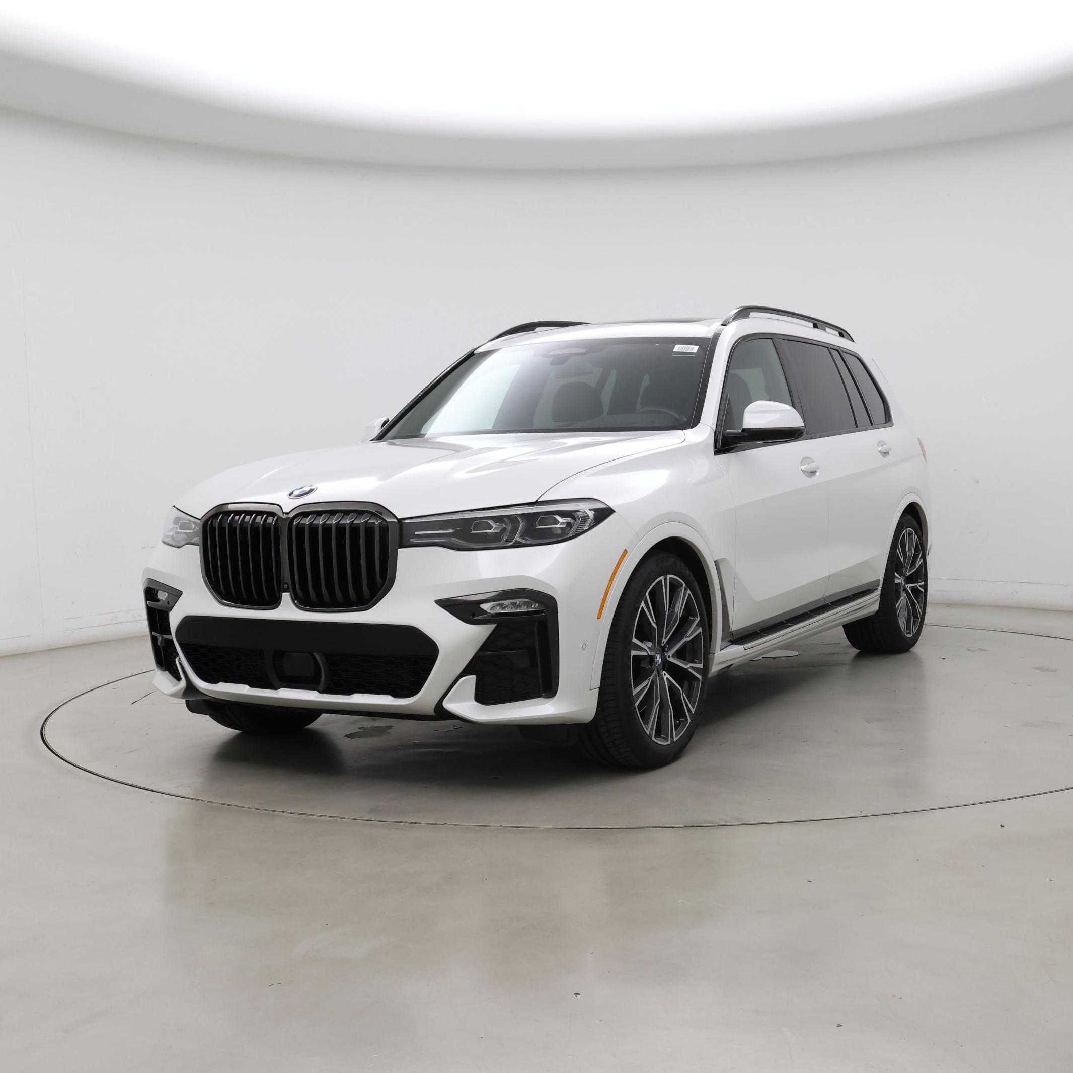 Thumbnail: 2021 BMW X7 - 4