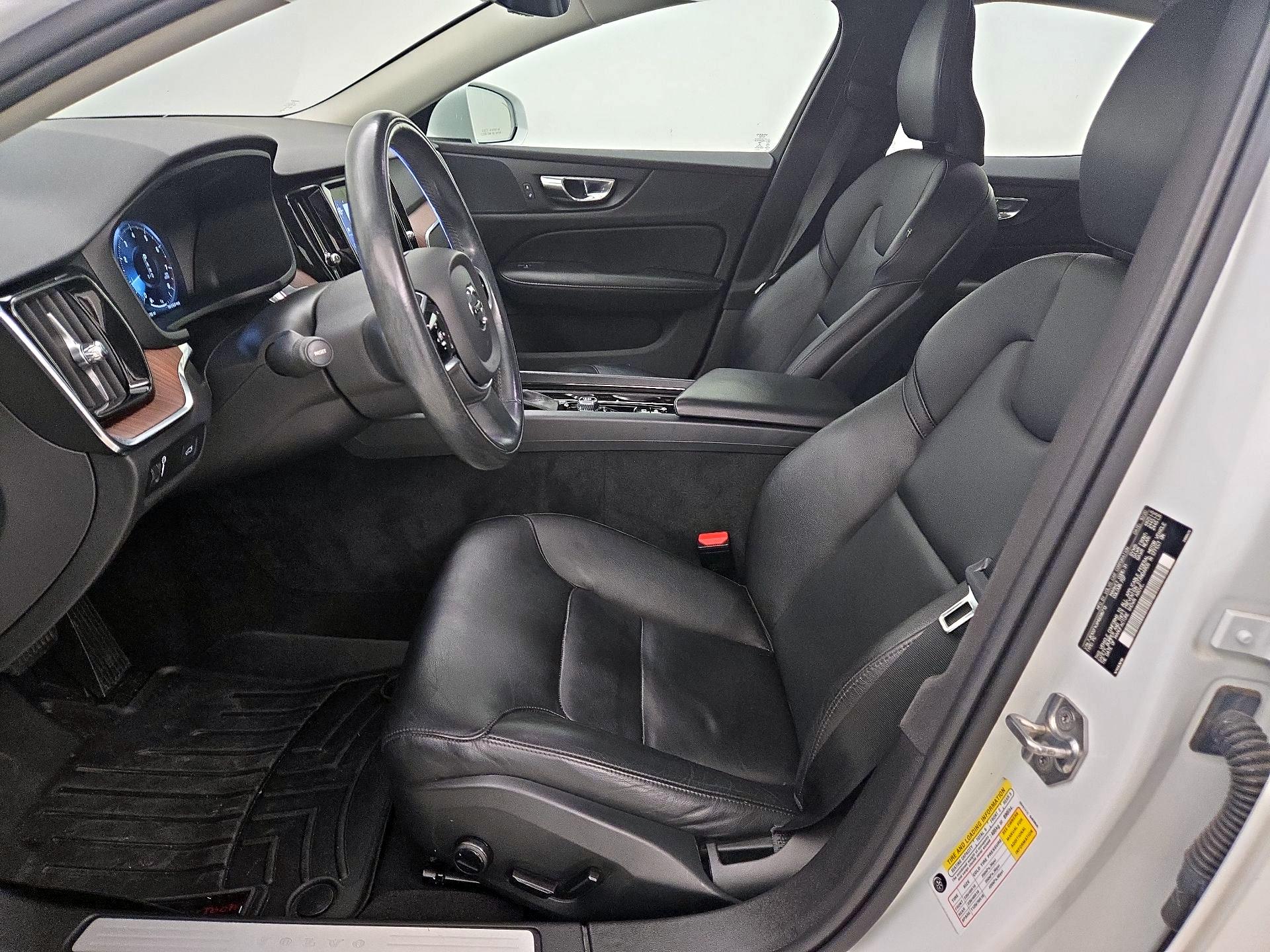 Thumbnail: 2021 Volvo S60 - 11