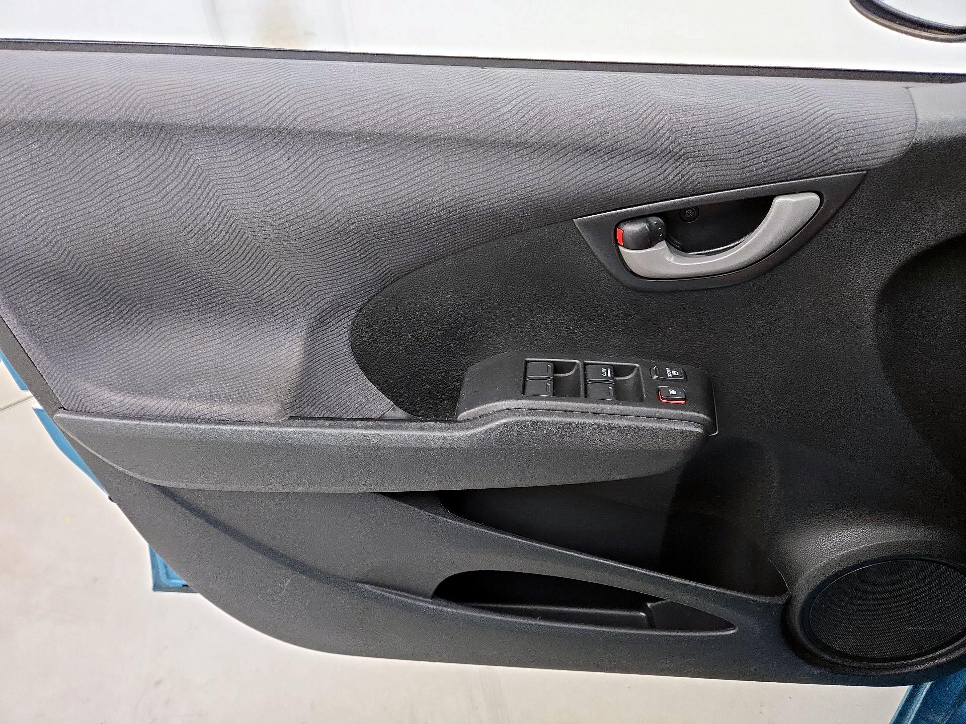 Thumbnail: 2013 Honda Fit - 12