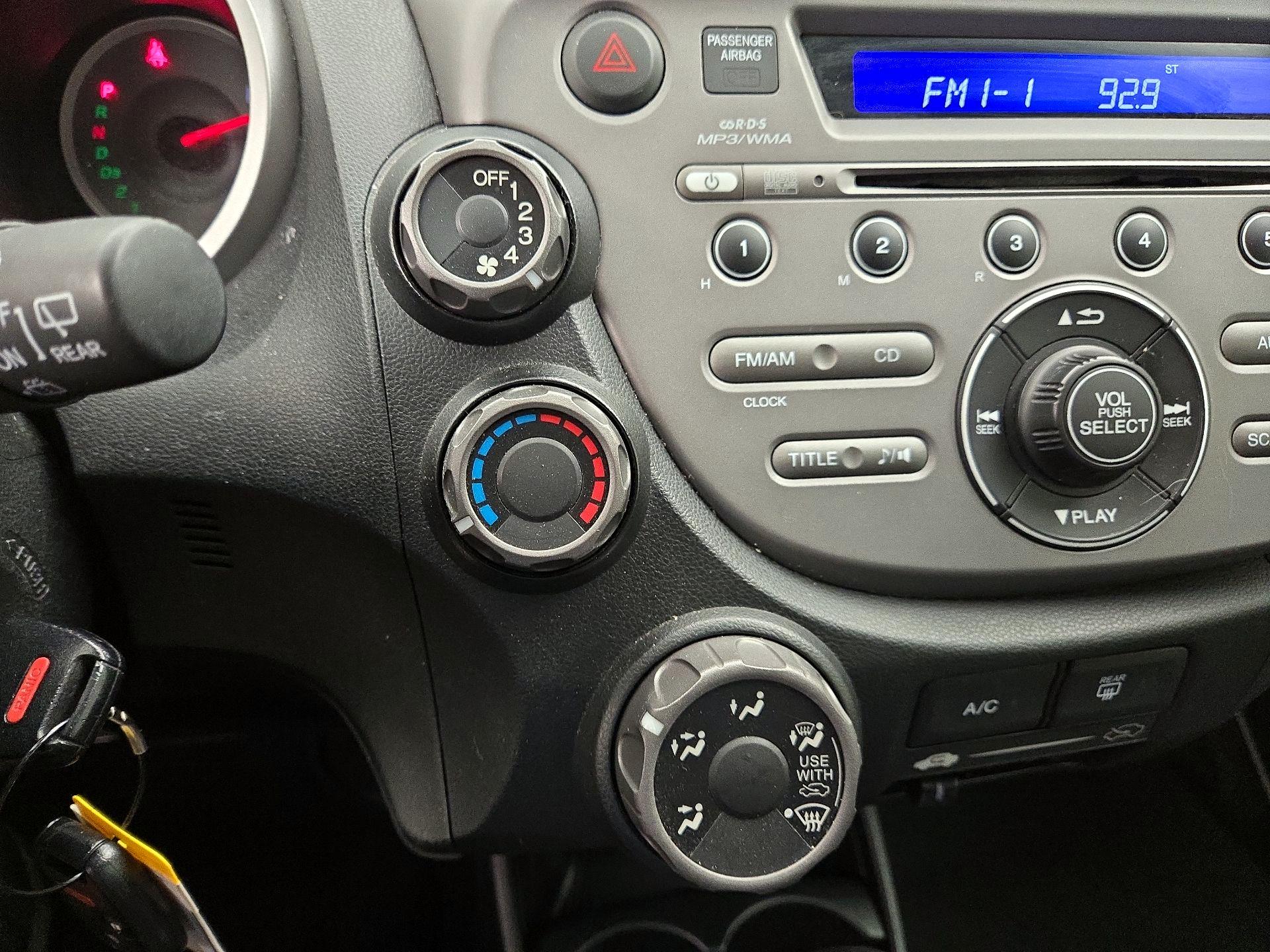 Thumbnail: 2013 Honda Fit - 15
