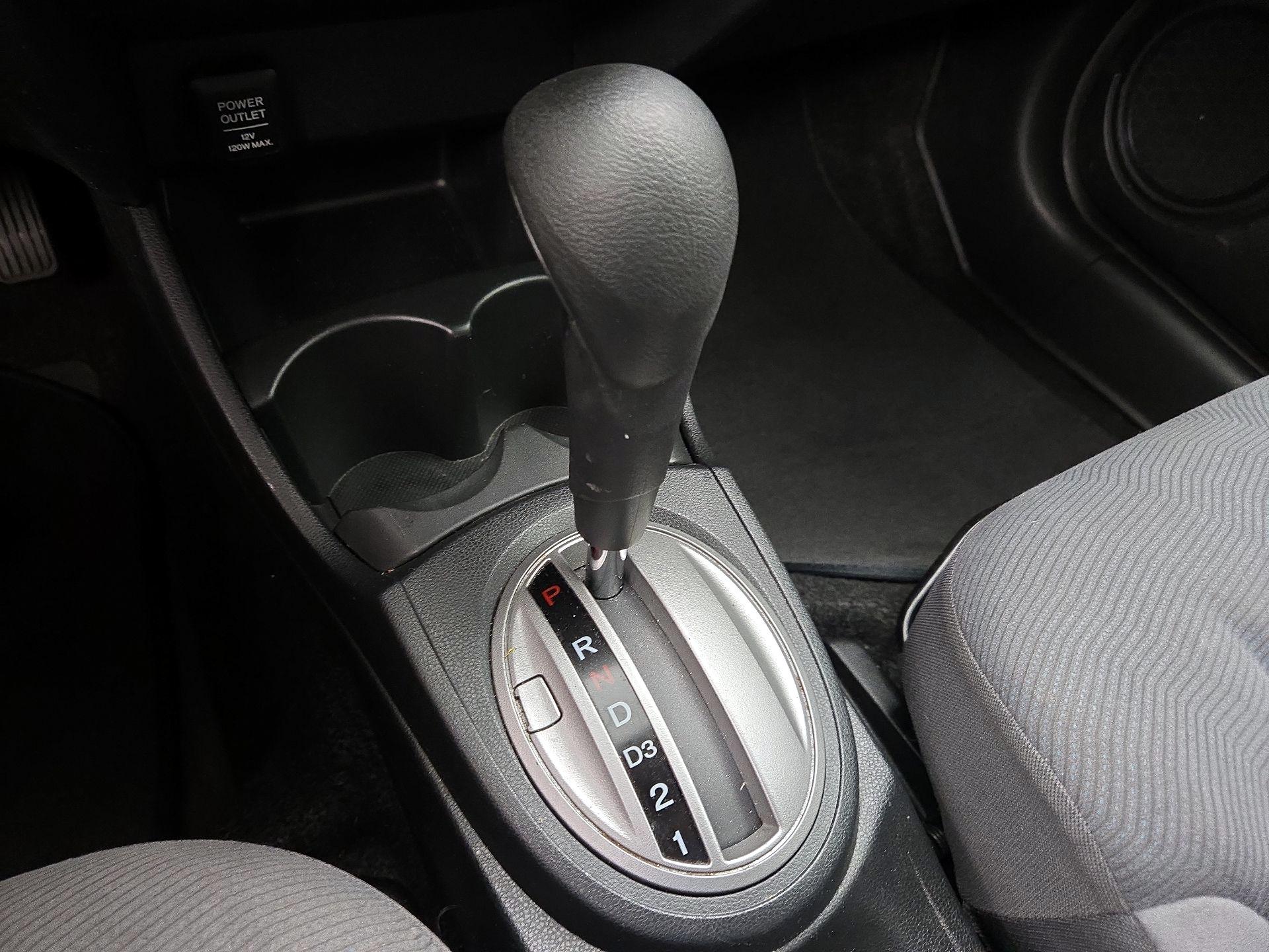 Thumbnail: 2013 Honda Fit - 16