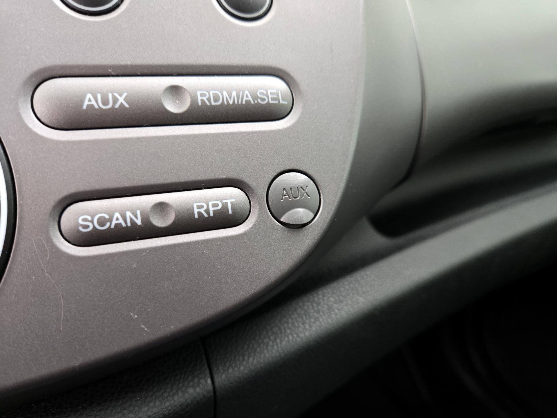 Thumbnail: 2013 Honda Fit - 17