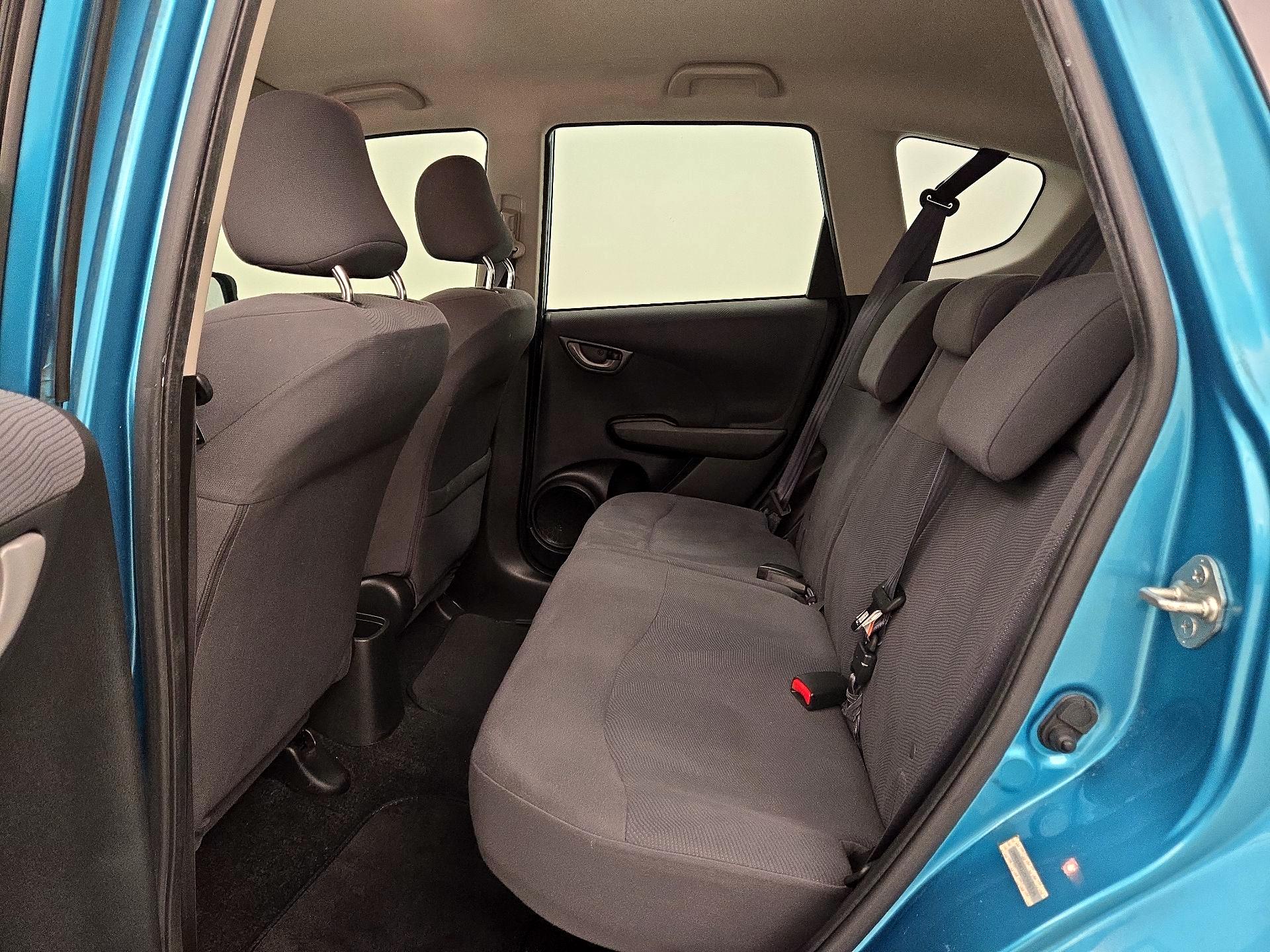 Thumbnail: 2013 Honda Fit - 18