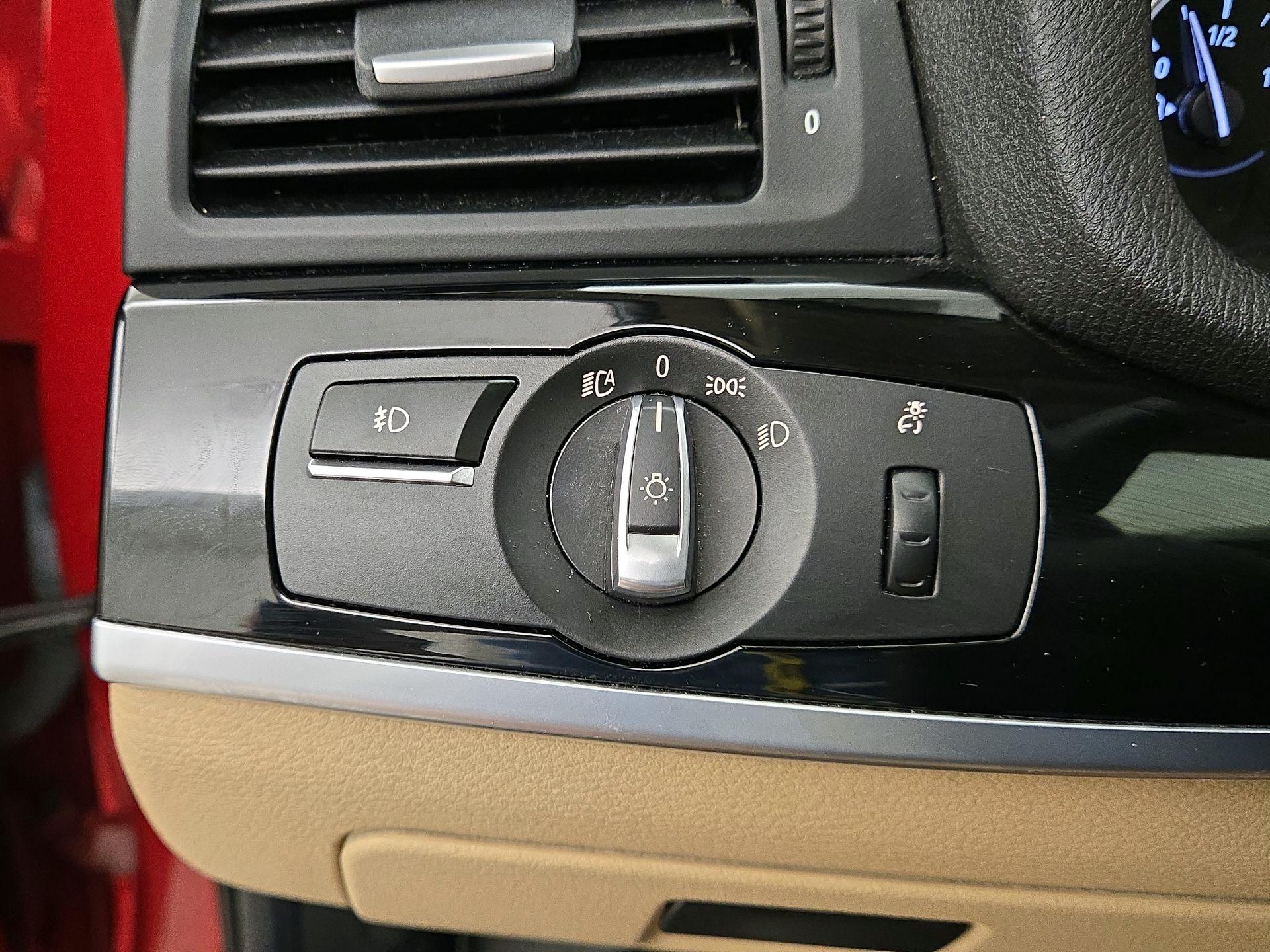 Thumbnail: 2017 BMW X3 - 13