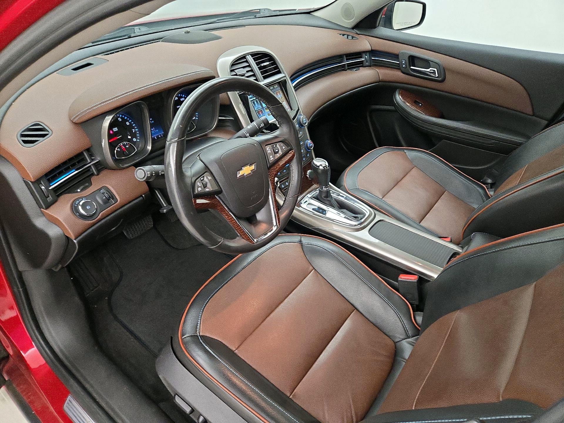 Thumbnail: 2013 Chevrolet Malibu - 11